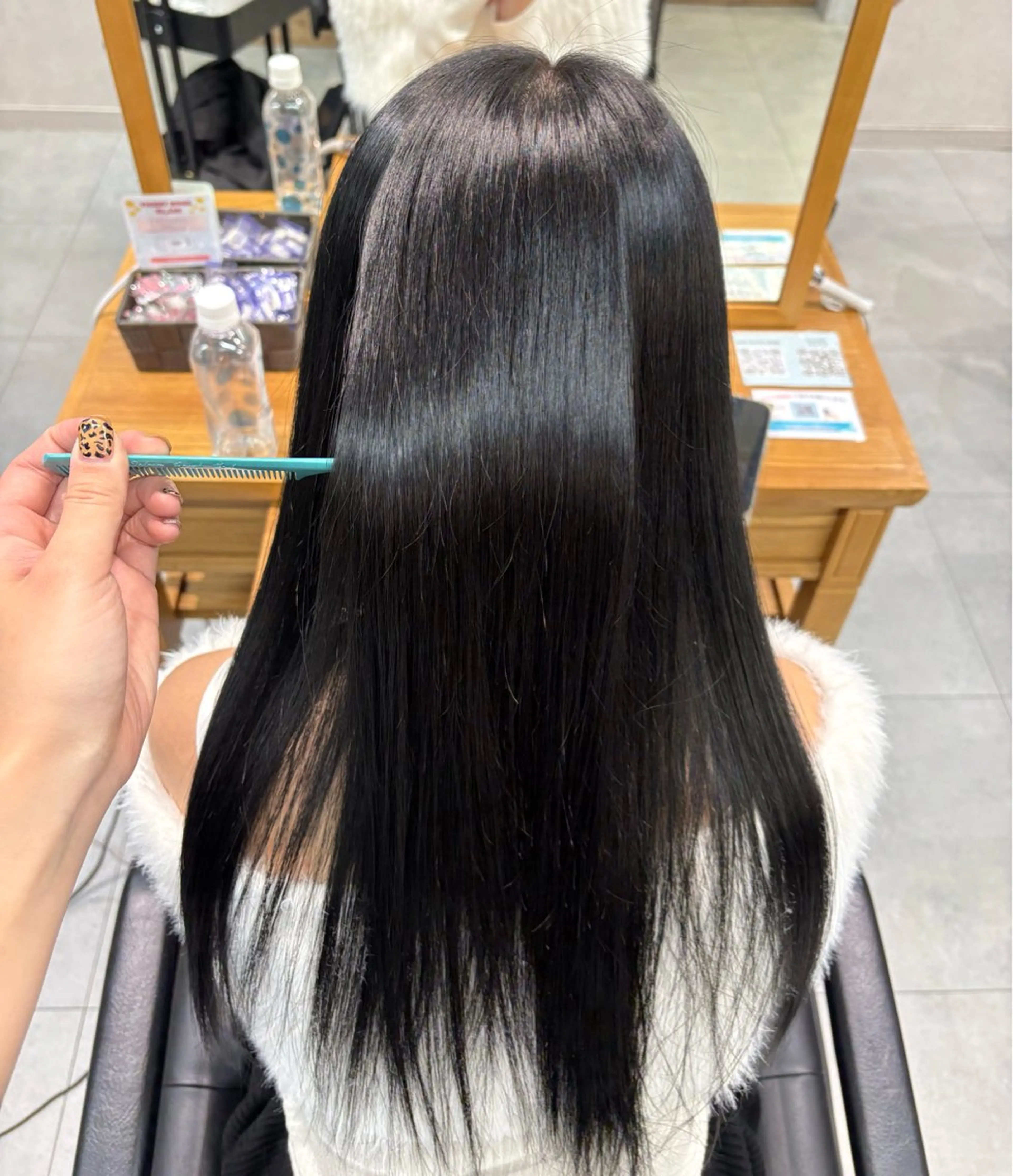 ロング 髪質改善 縮毛矯正 トリートメント 酸熱トリートメント ヘアカラー カラーモデル募集 ✨🤍モモハ🤍✨のヘアスタイル