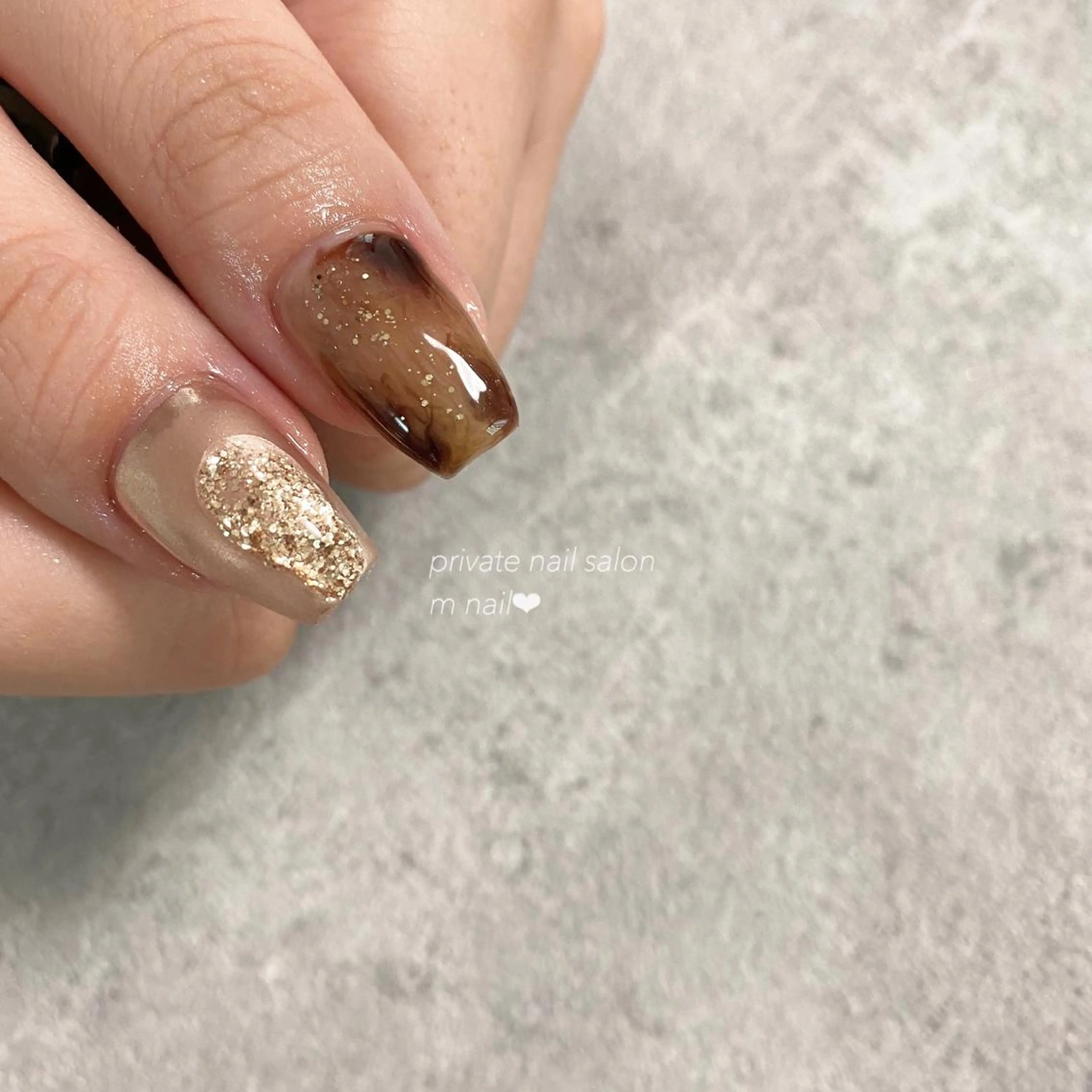 ネイル べっ甲ネイル ハンドネイル 小河原 舞のネイルデザイン