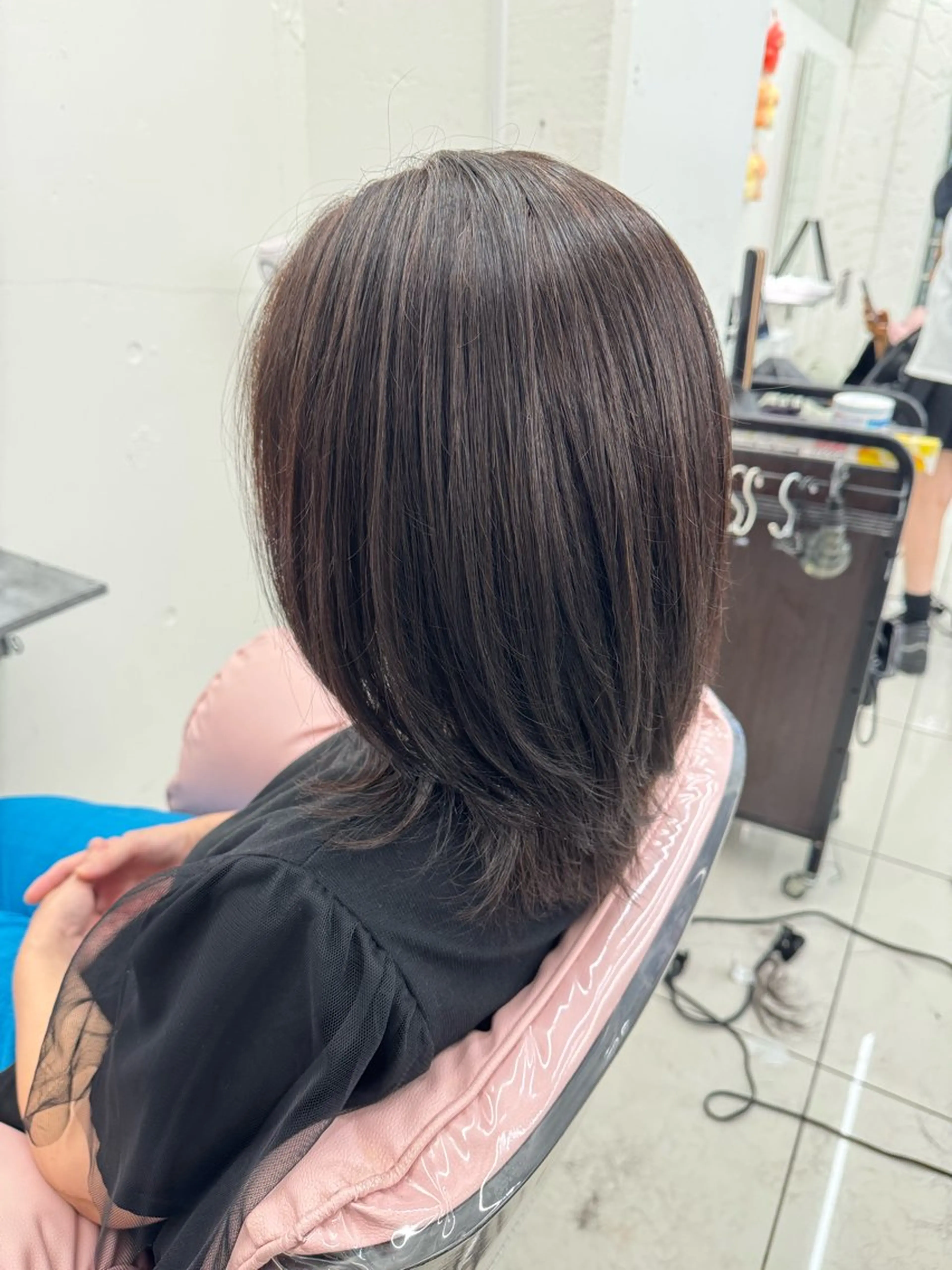 ミディアム 外ハネヘア Nene ／Roverのヘアスタイル