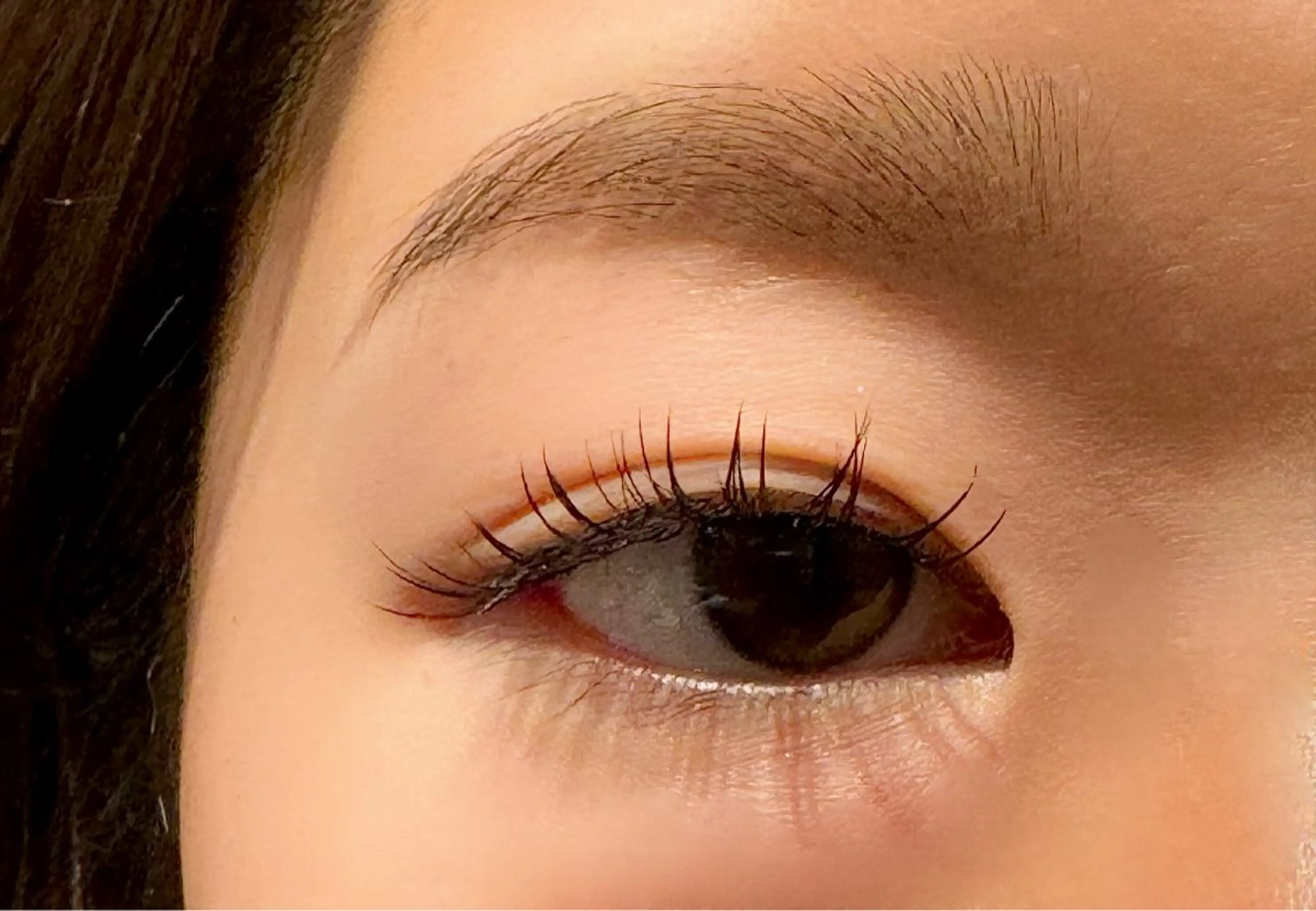 マツエク・マツパ 束感まつ毛 フラットラッシュ Hau’oli所属・Hau’oli Hirayamaの眉毛・アイブロウイメージ