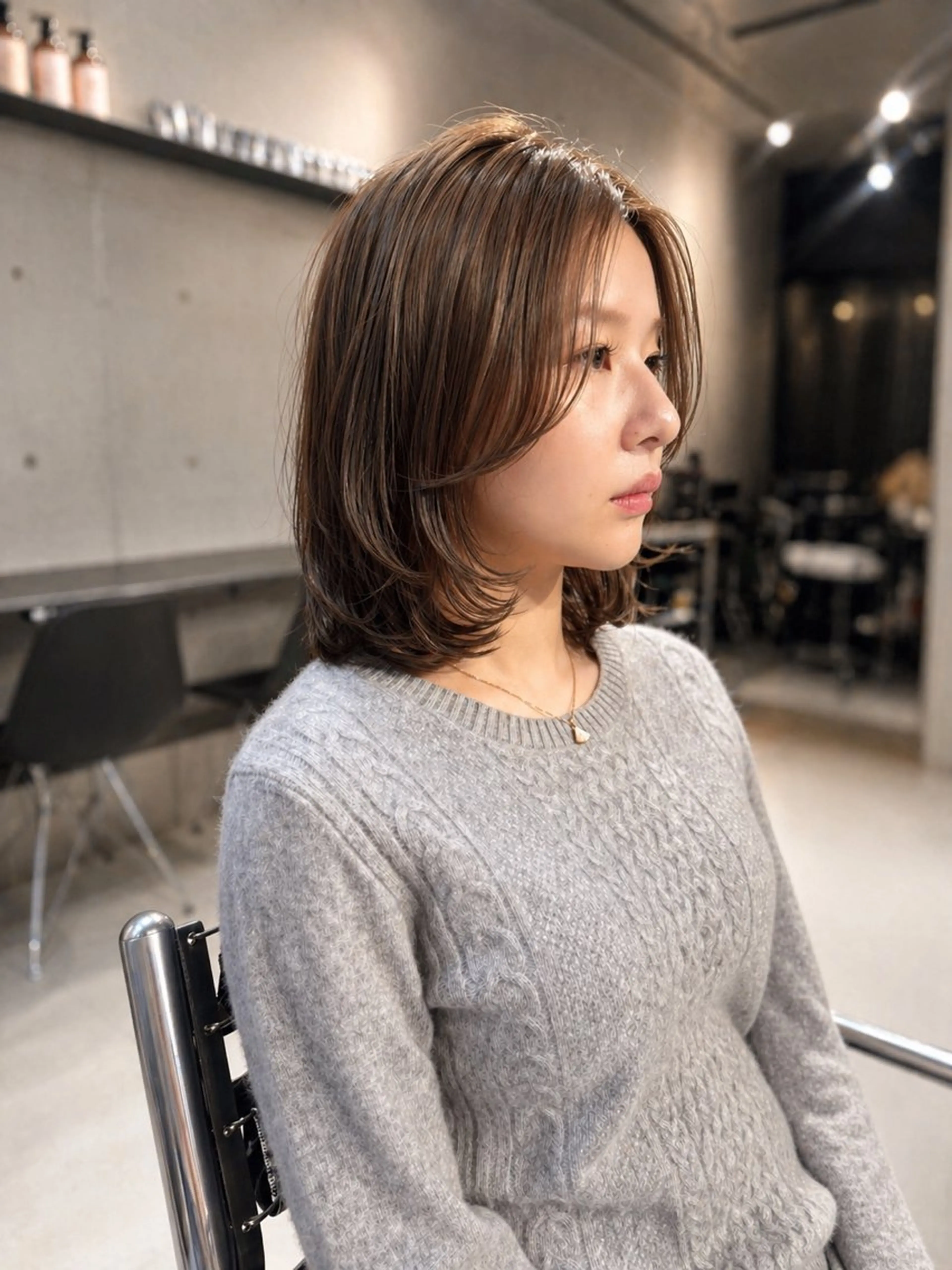 ミディアム カラー パーマ カット ヘアカラー トリートメント 透明感/オリーブ/ グレージュ/YUKAのヘアスタイル