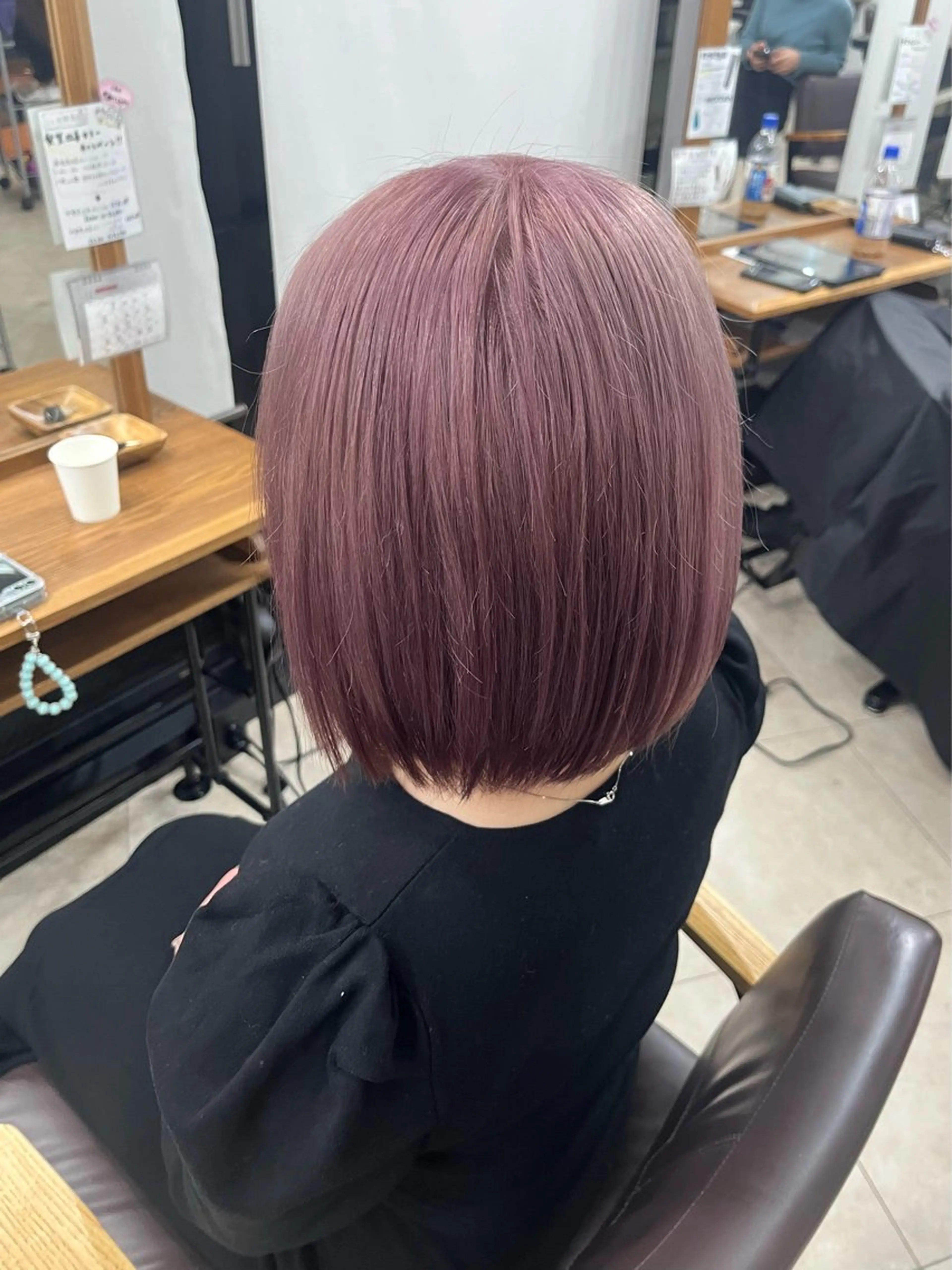 ショート カラー 橋本 萌々香のヘアスタイル