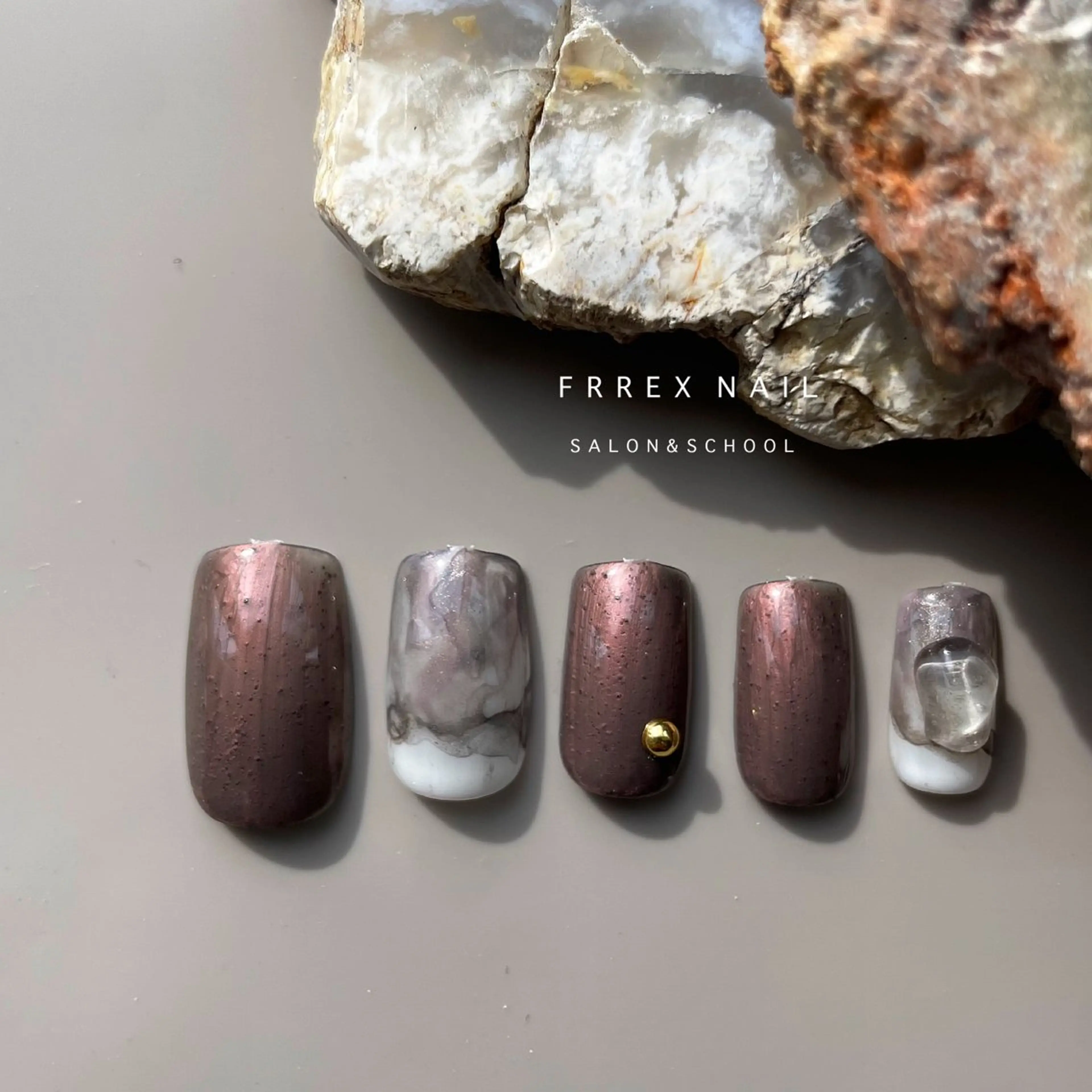 ネイル ハンドネイル ハンドケア freex nail /ニュアンス/個性派のネイルデザイン
