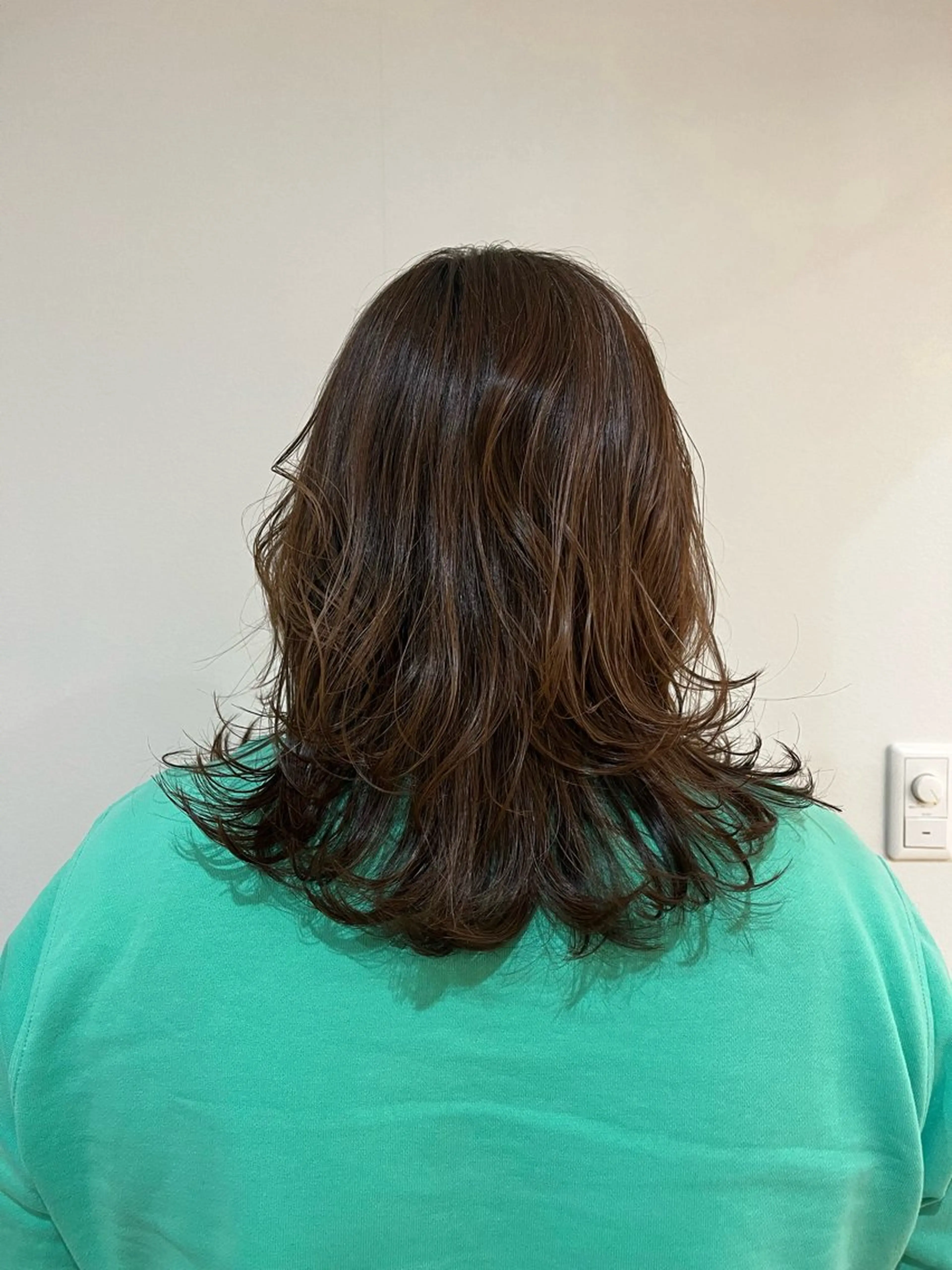 ミディアム 渡邉 花凜のヘアスタイル