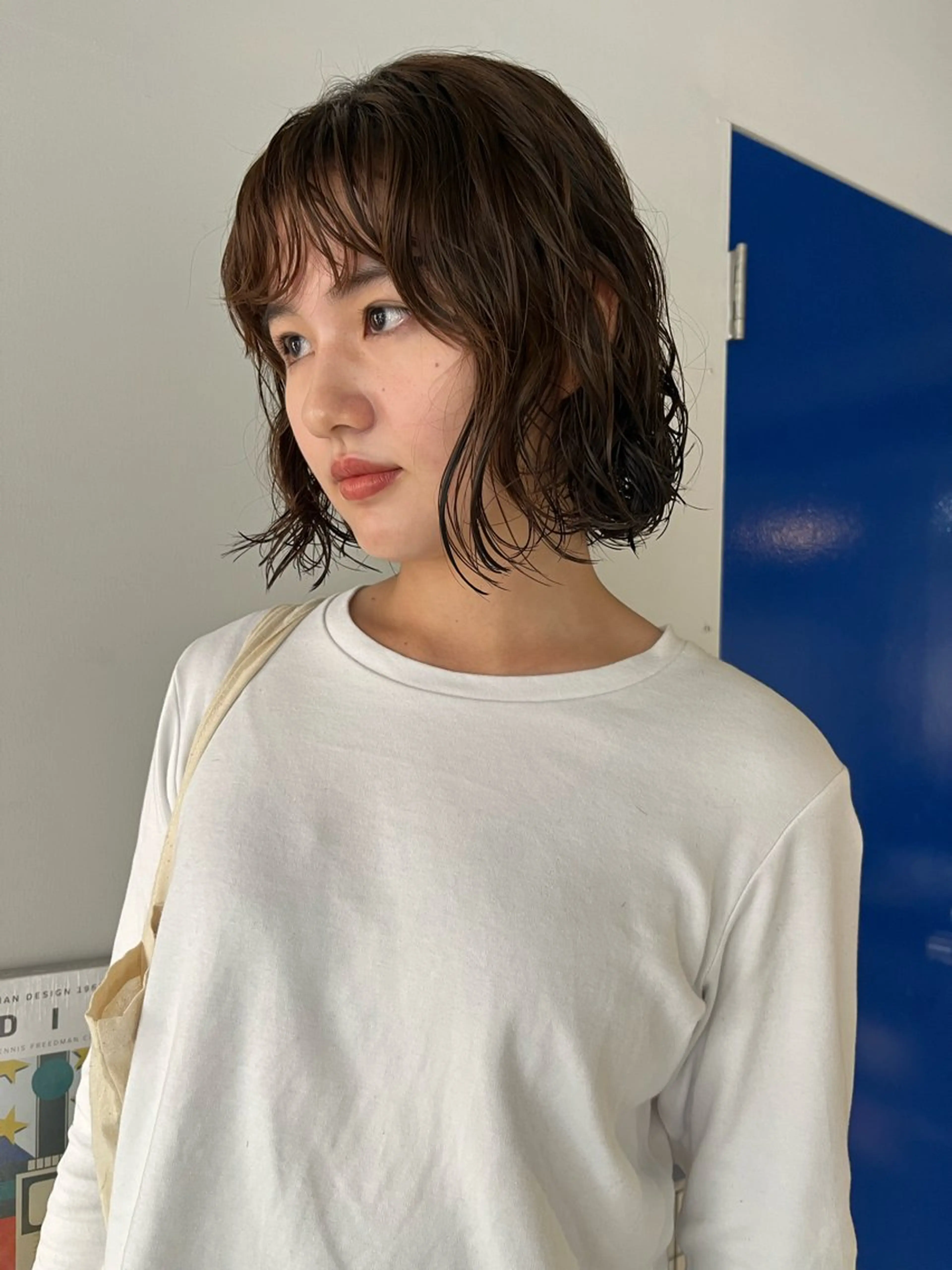 ショート パーマ くせ毛 AOI ハイトーン/ボブのヘアスタイル