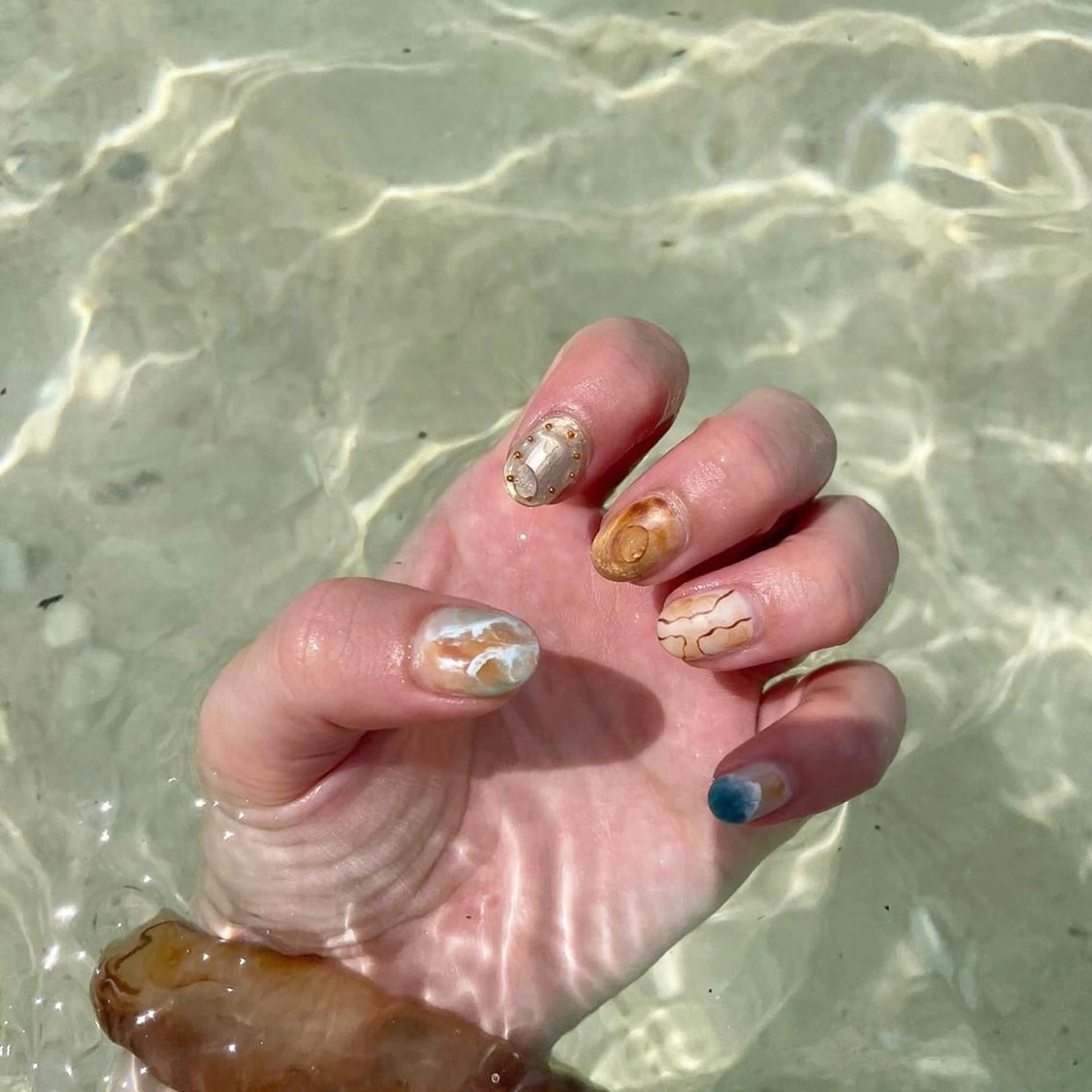 ネイル thrush nailsのネイルデザイン