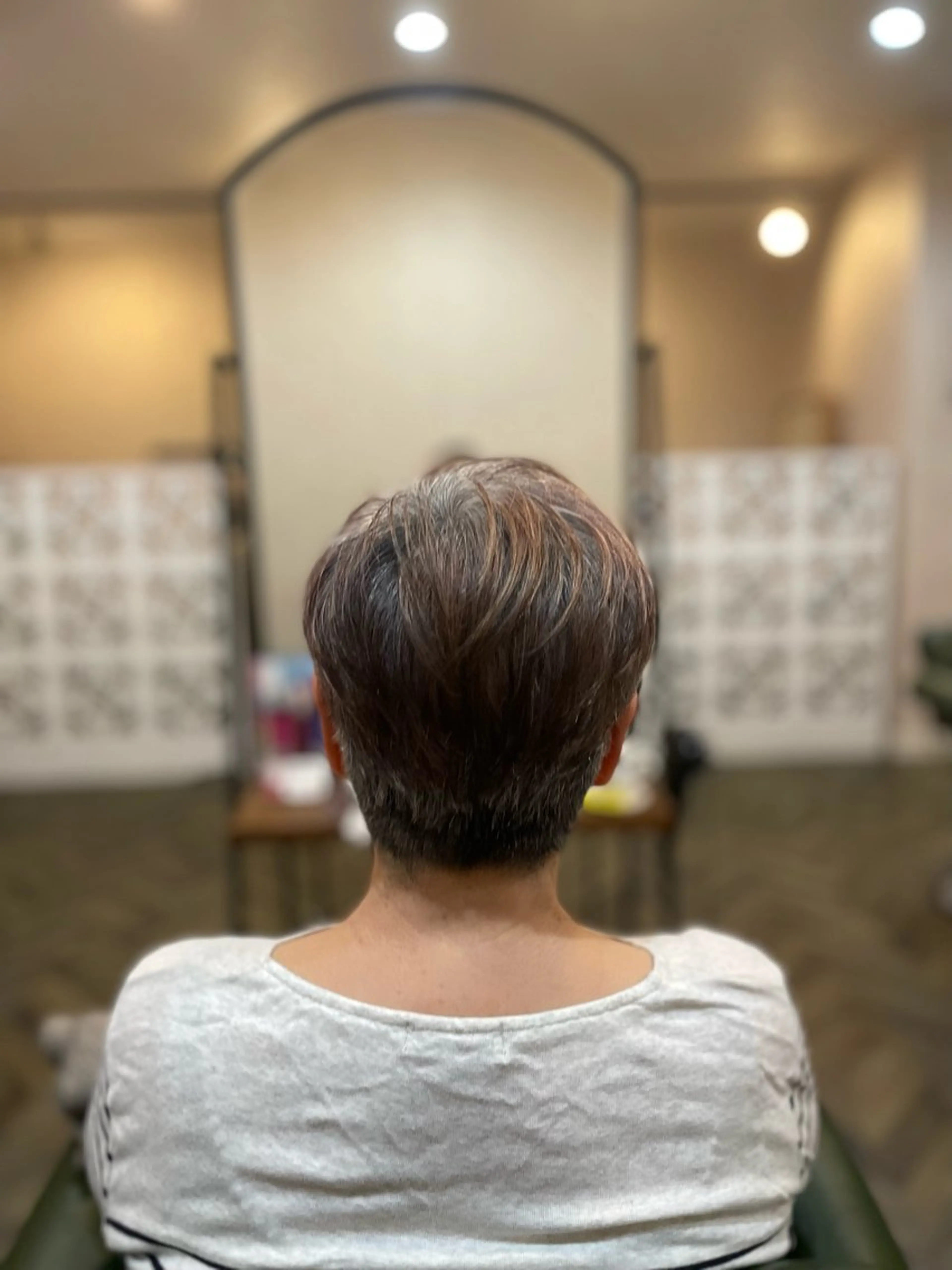 ショート カット 鈴木 結惟のヘアスタイル