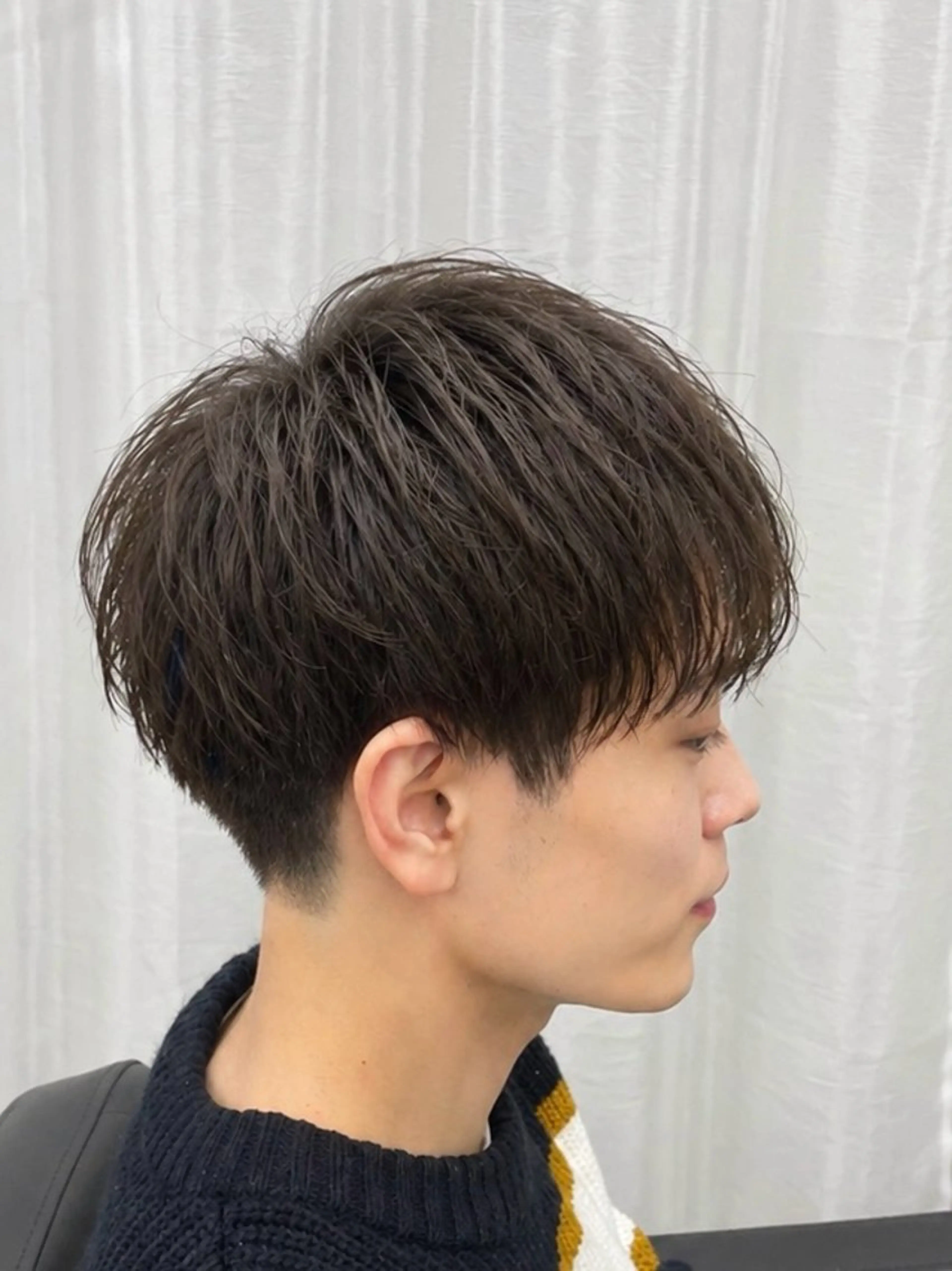 カラー（ブリーチorワンカラー）+メンズカットの写真