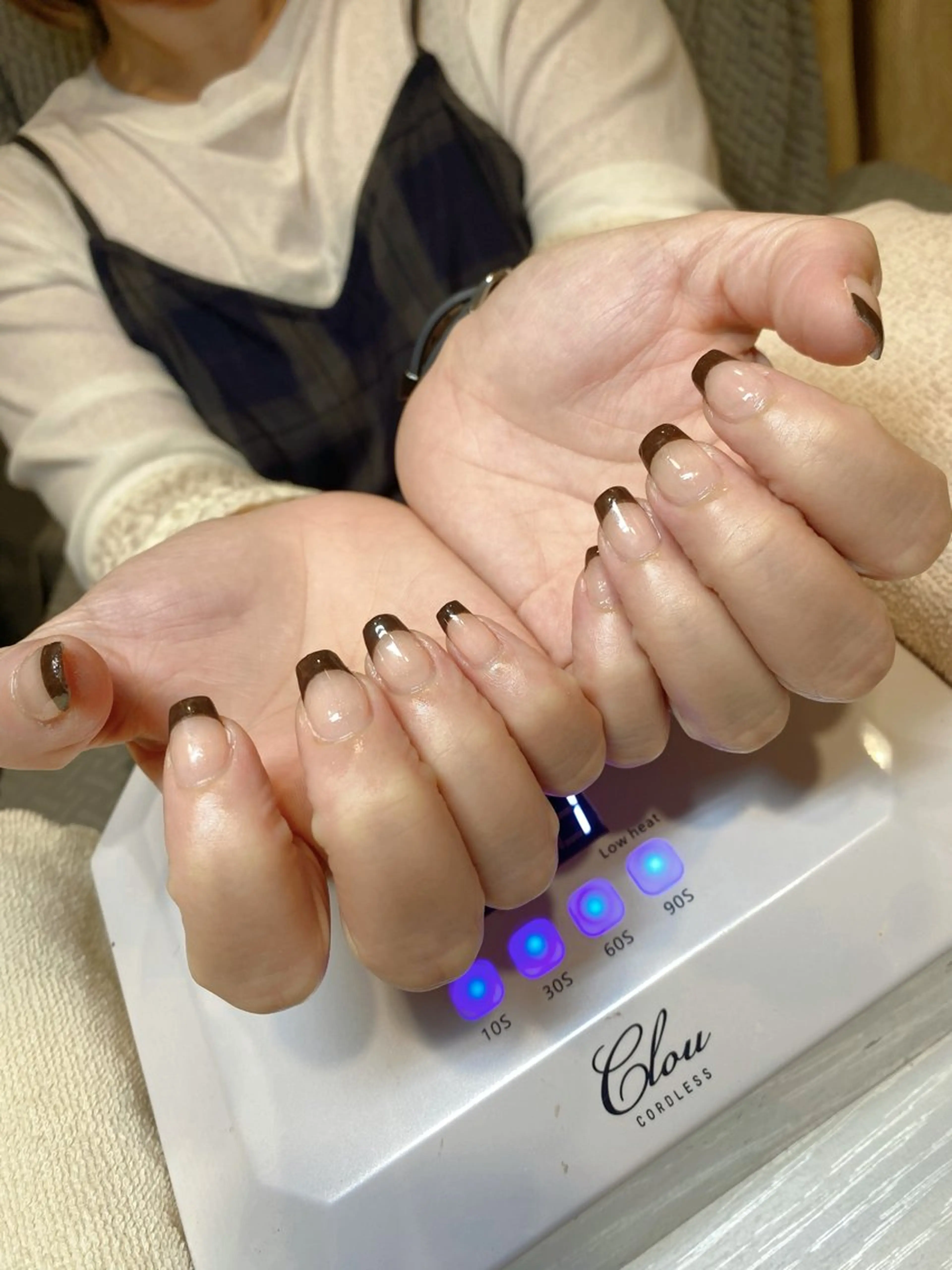 ネイル フレンチネイル VIVIT 久宝寺店のネイルデザイン