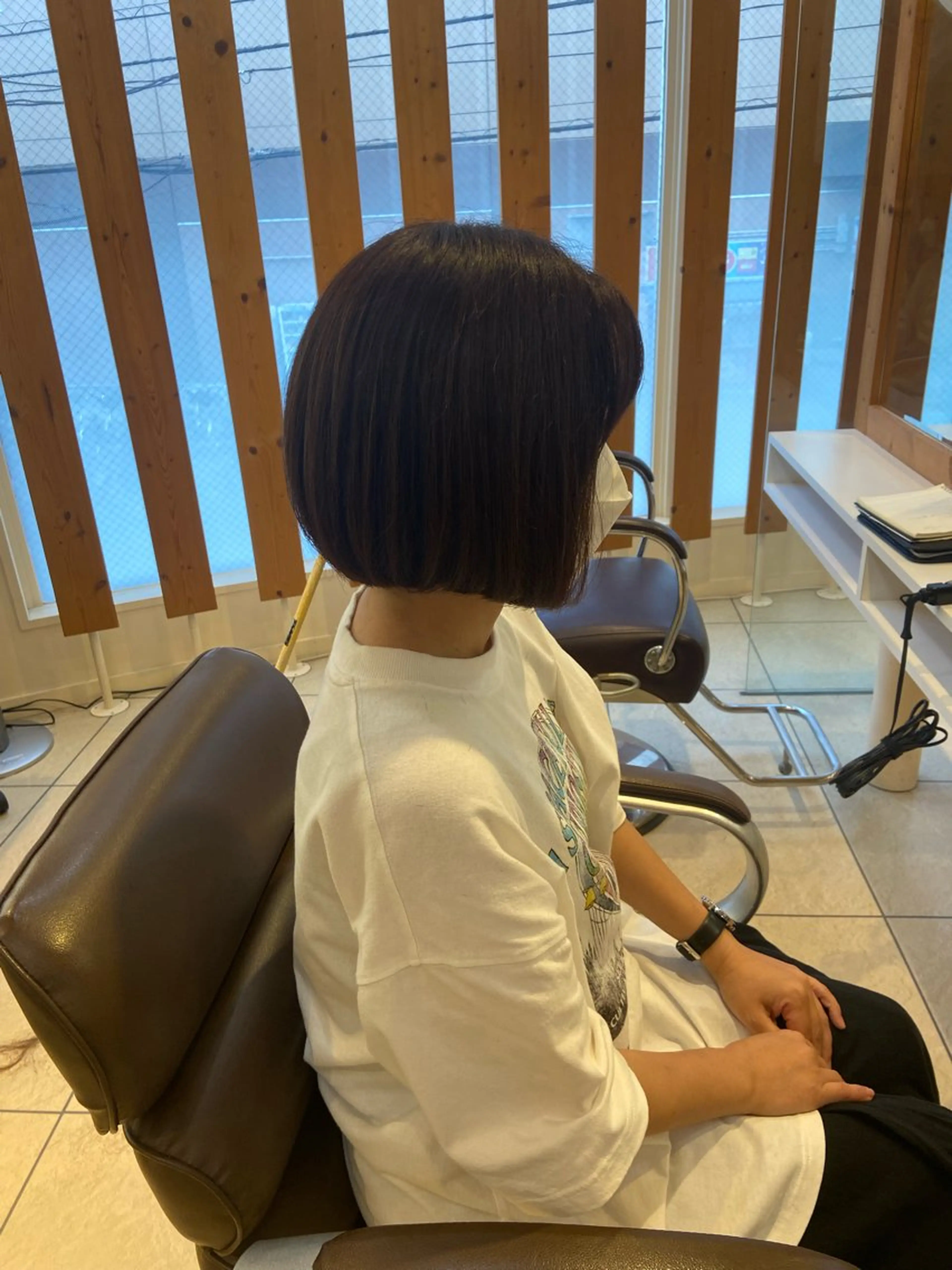 ショート ボブ 青山 光のヘアスタイル