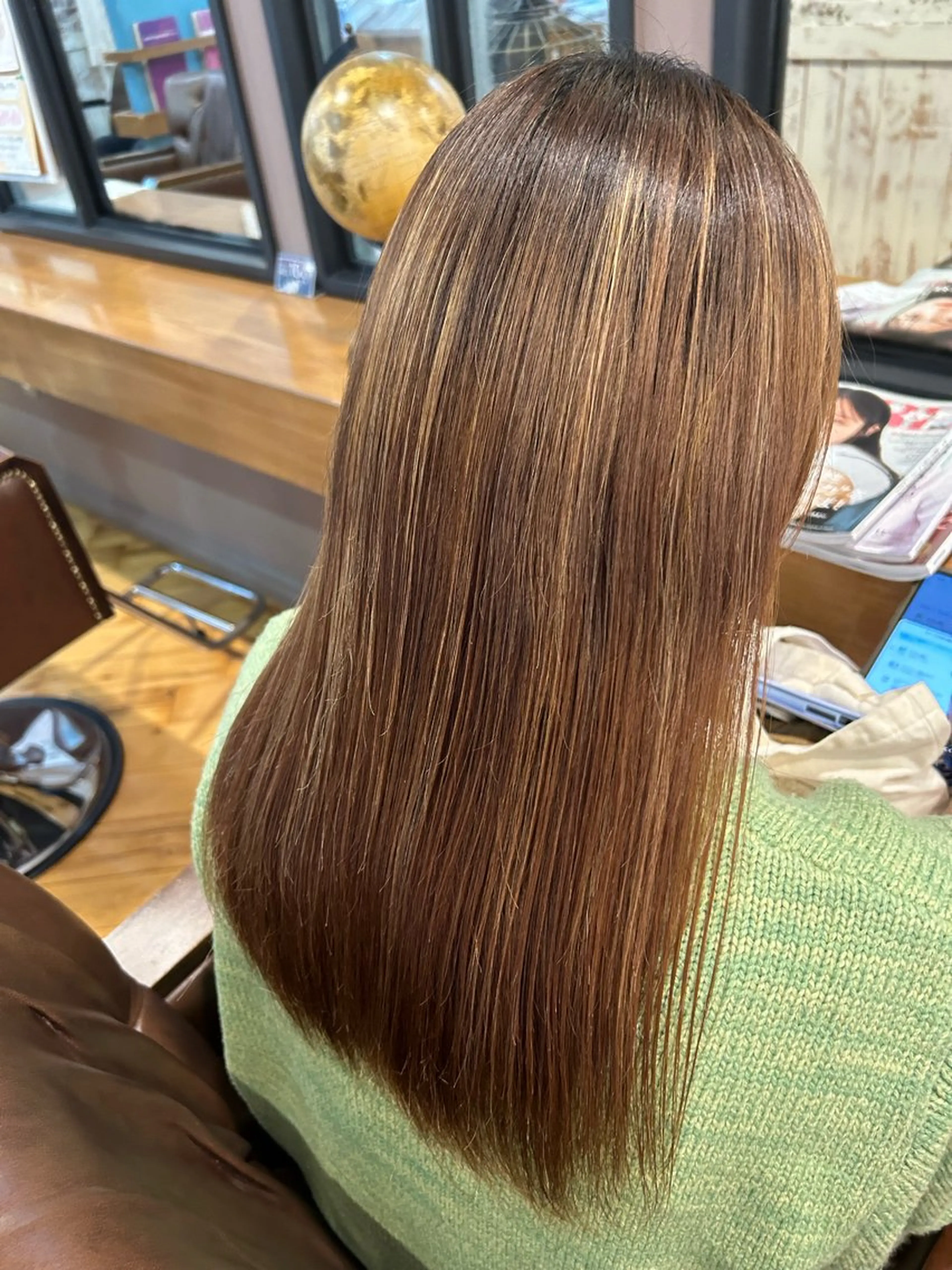 セミロング 縮毛矯正 原野 実優羽のヘアスタイル