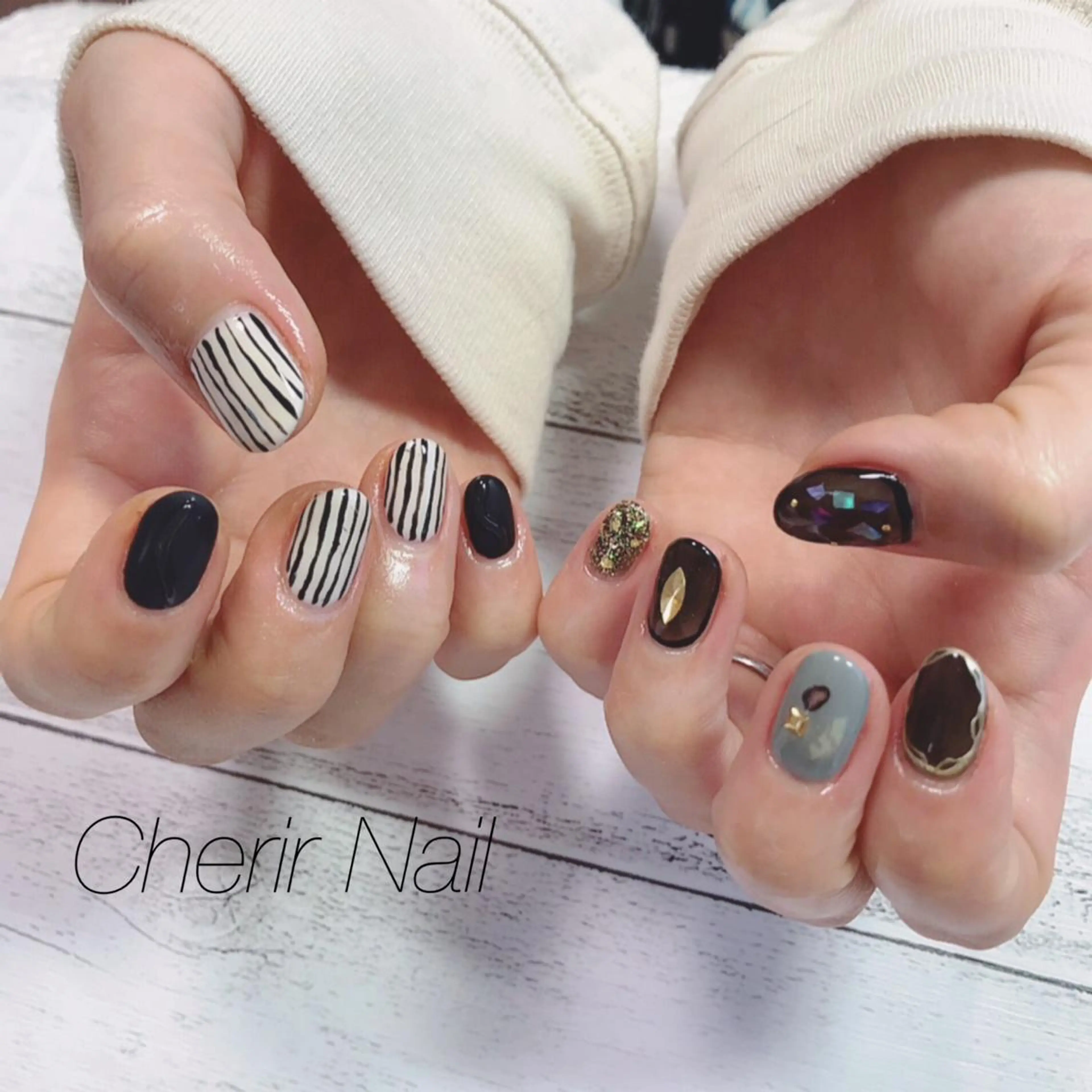 ネイル ラメ(グリッター) マットネイル ショートネイル Cherirnail kaoriのネイルデザイン