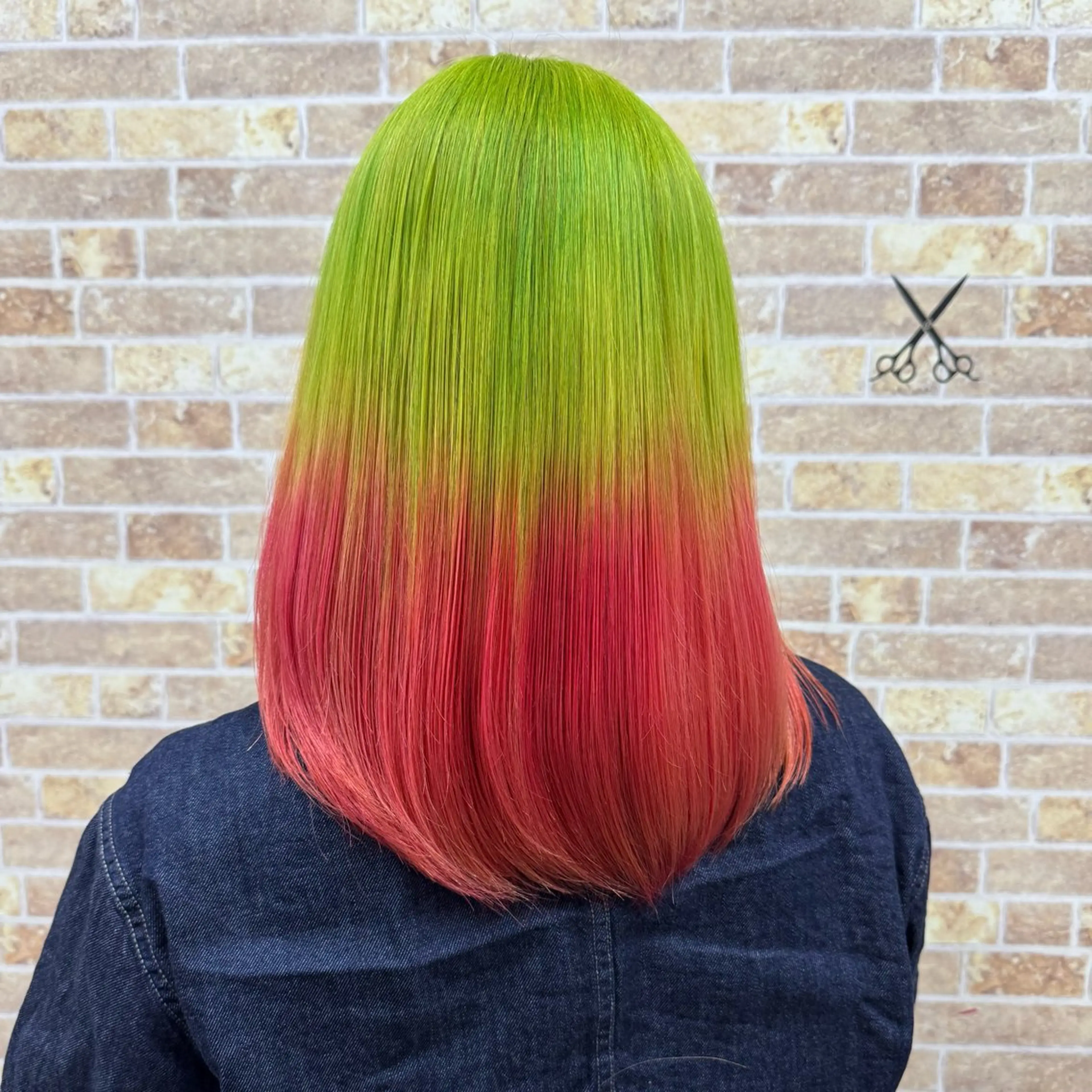 ミディアム 皆川 千奈実のヘアスタイル