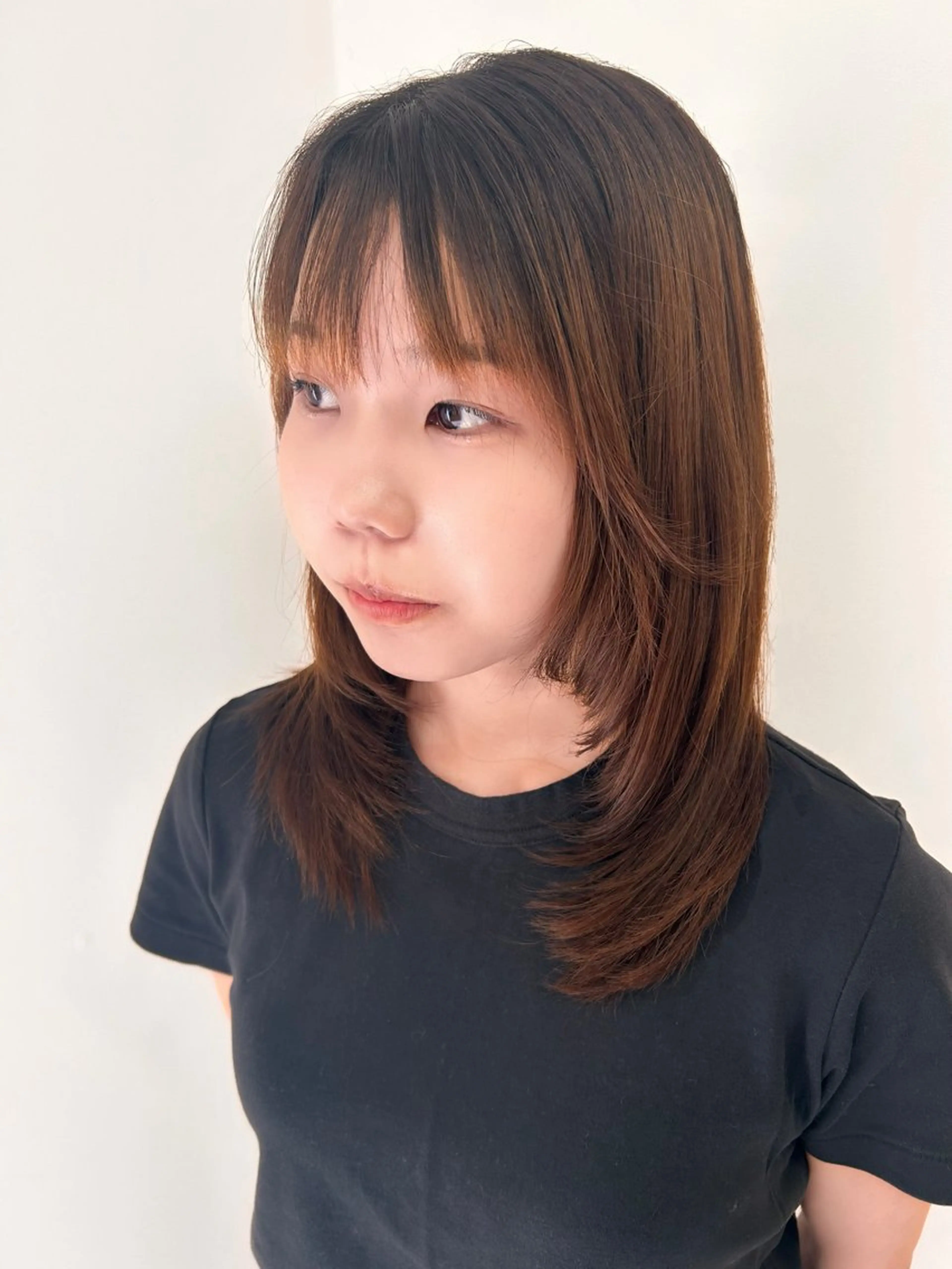 ミディアム レイヤーカット ルネ北千住店 Rinoのヘアスタイル