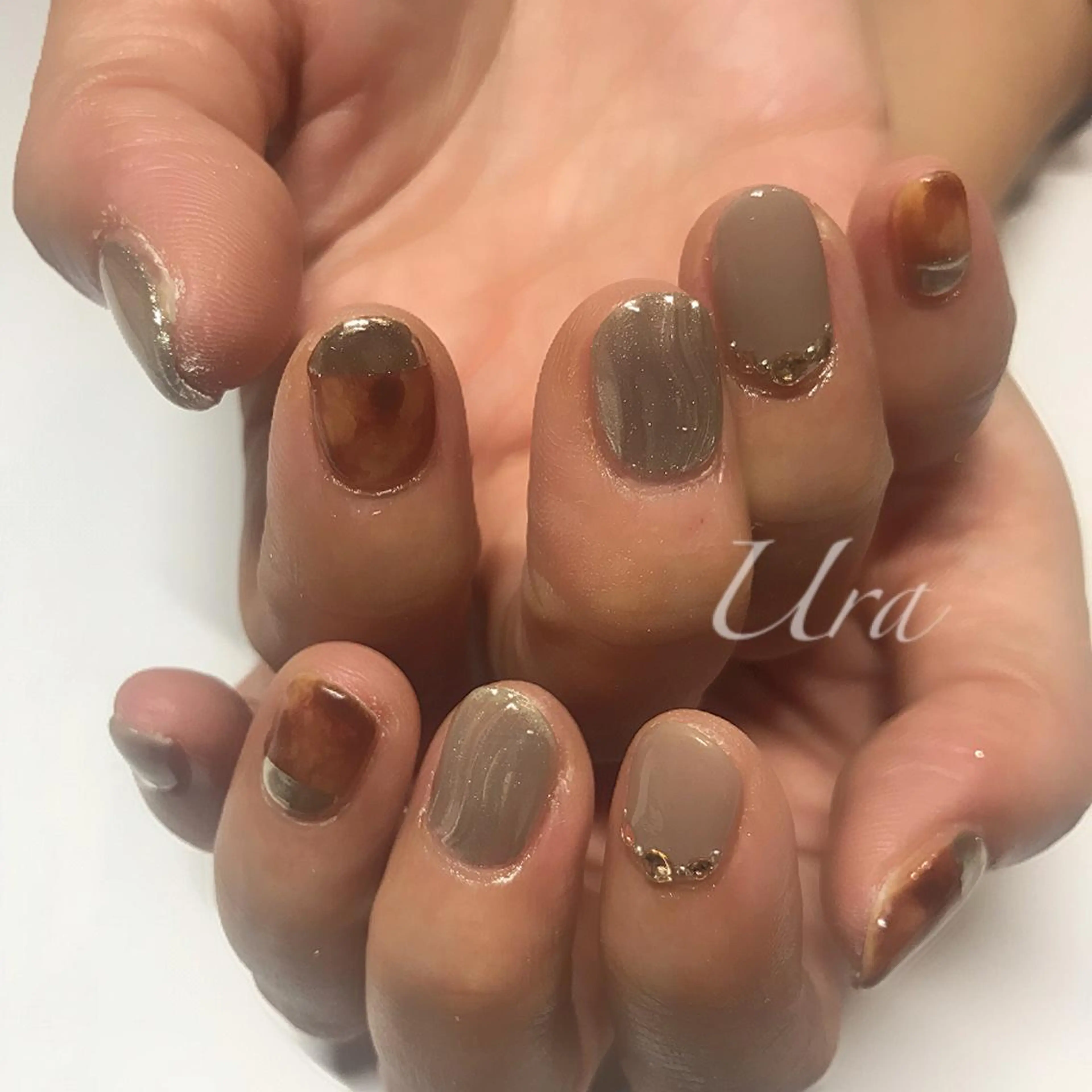 ネイル UrakoNail 《nail》のネイルデザイン
