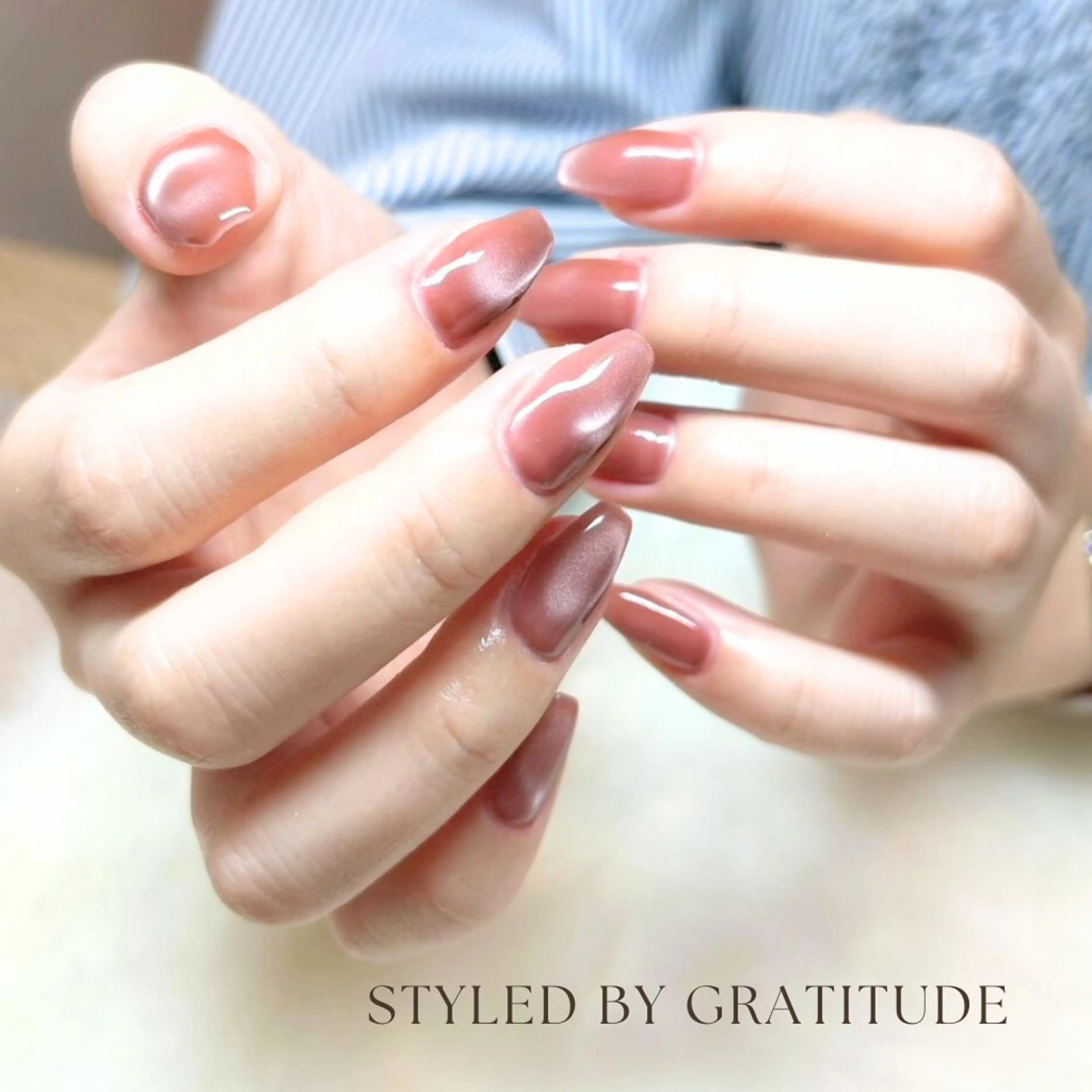 ネイル マグネットネイル ハンドネイル gratitude seikoのネイルデザイン