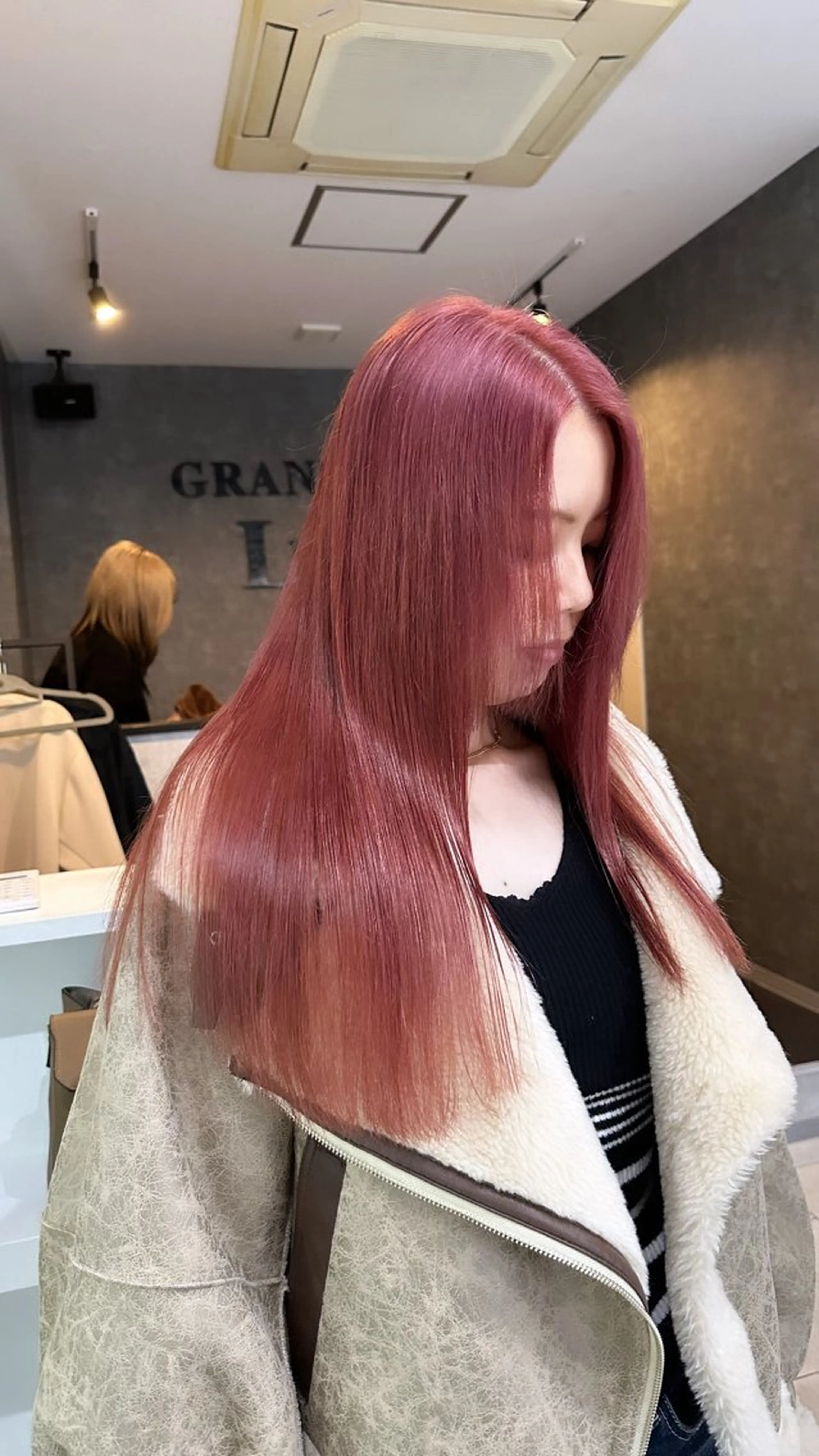 ロング カラー カット ヘアカラー トリートメント 透明感カラー/高畑 /名古屋/山口航輝のヘアスタイル