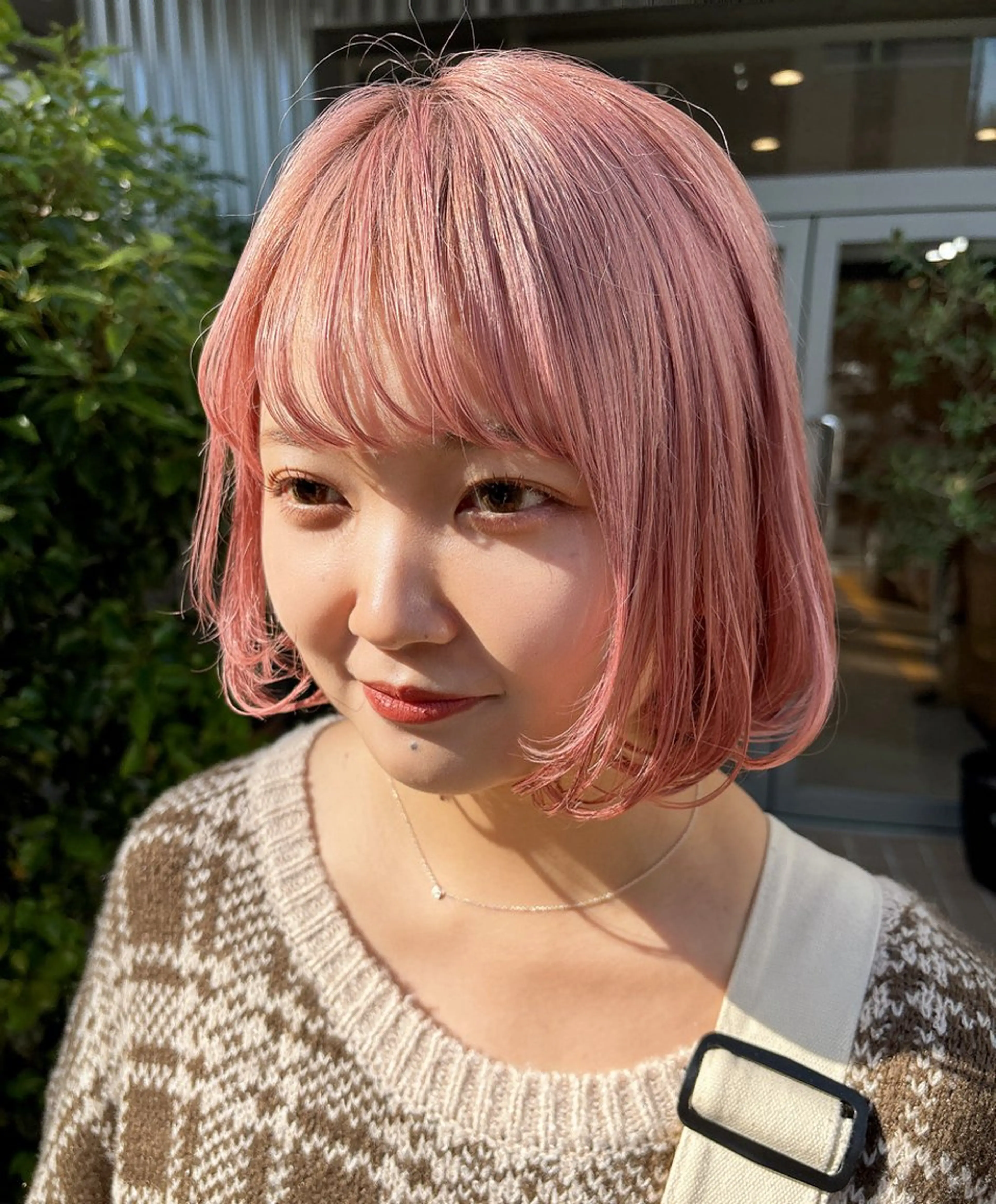ショート カラー しの　ゆきの THE REMMYのヘアスタイル