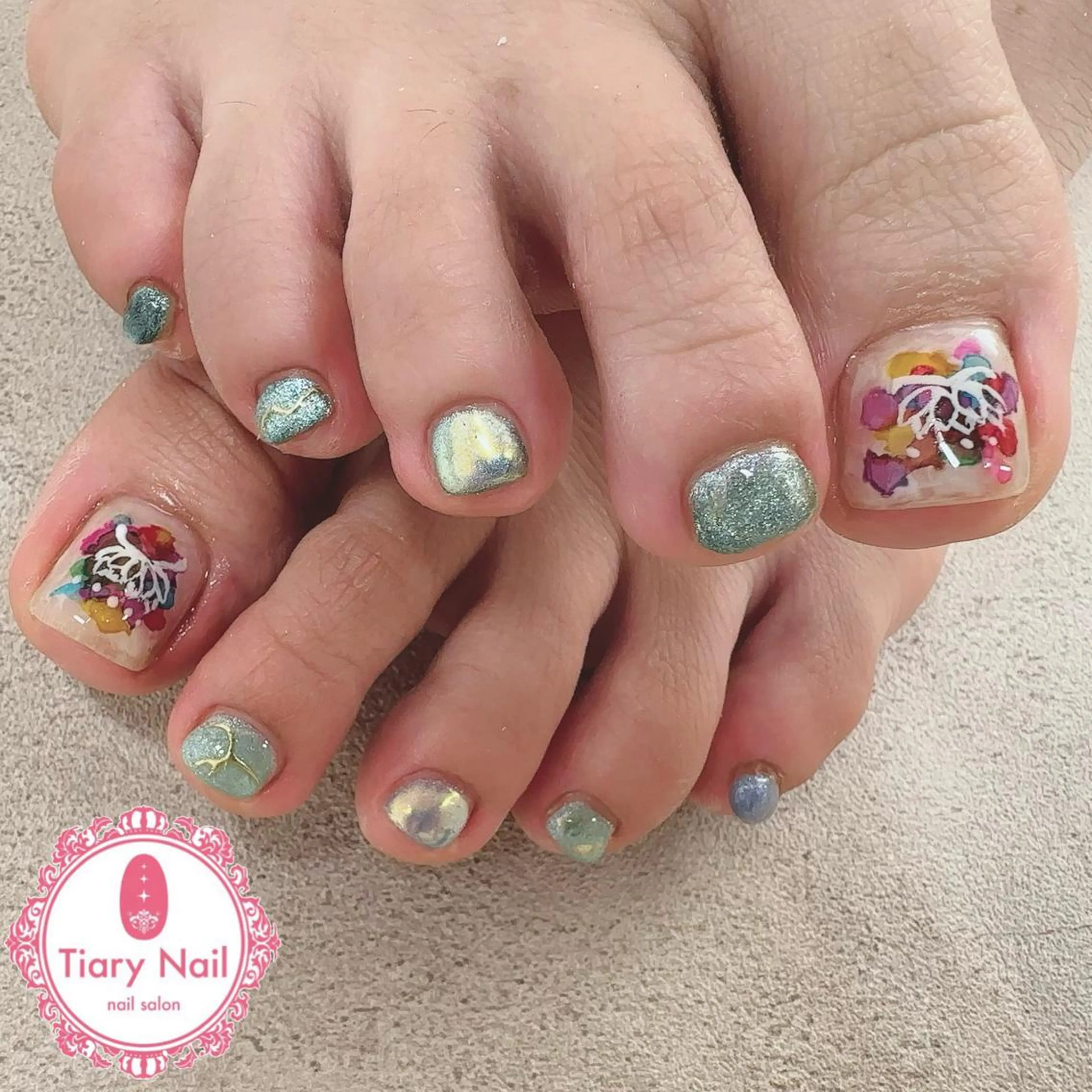 ネイル tiarynail K K🐼のネイルデザイン