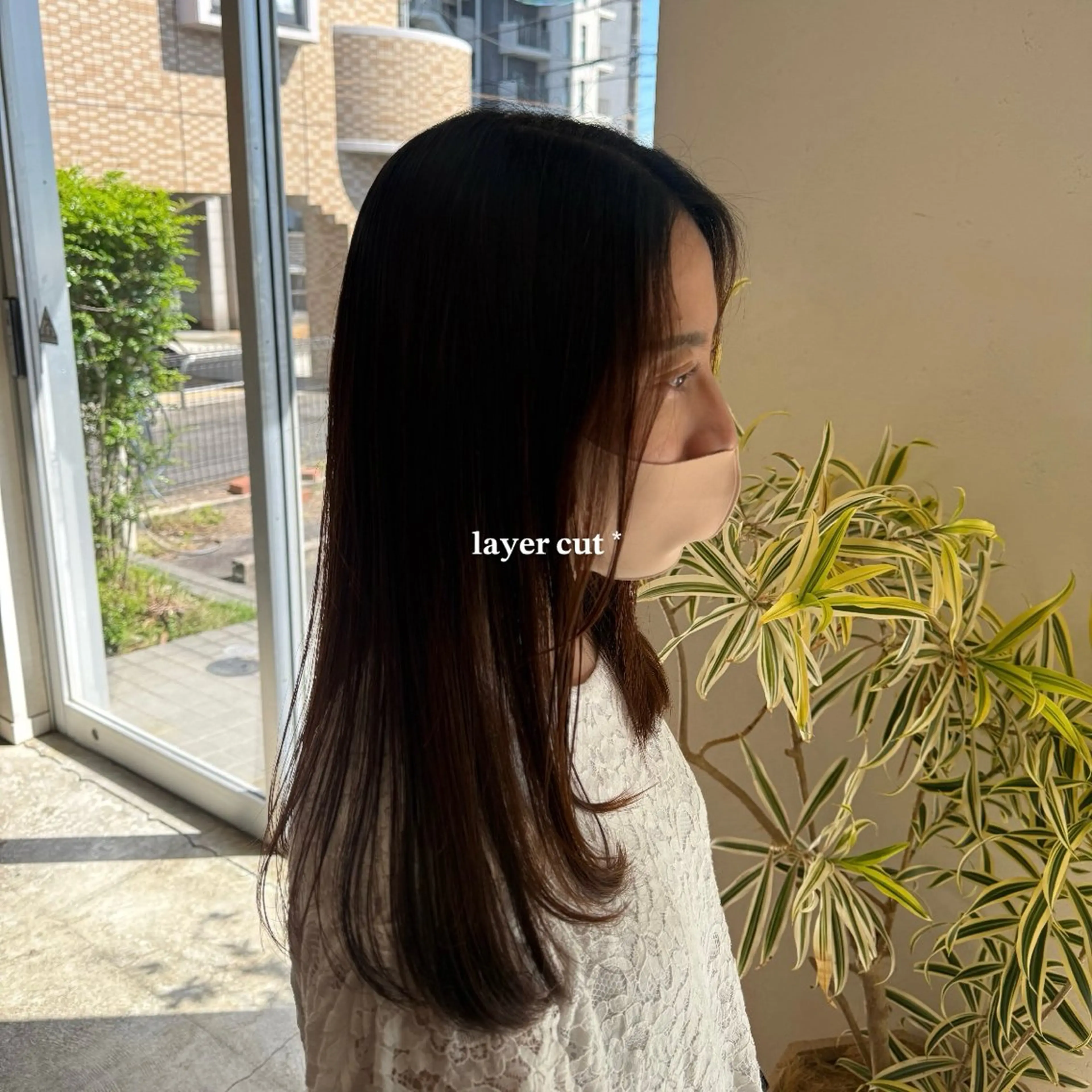 ロング レイヤーカット 小宮山 桃加のヘアスタイル