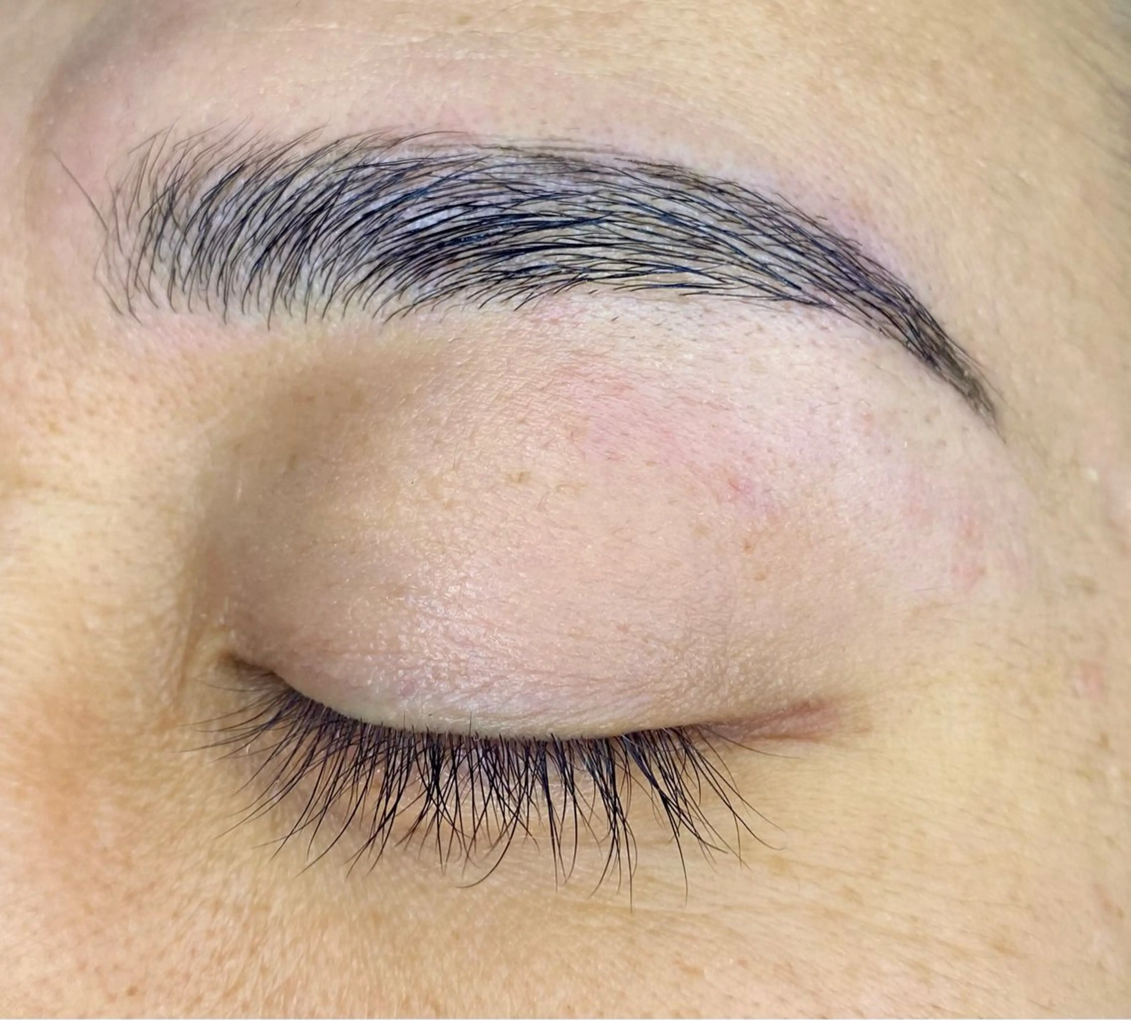 アイブロウ Larme_ hblの眉毛・アイブロウイメージ