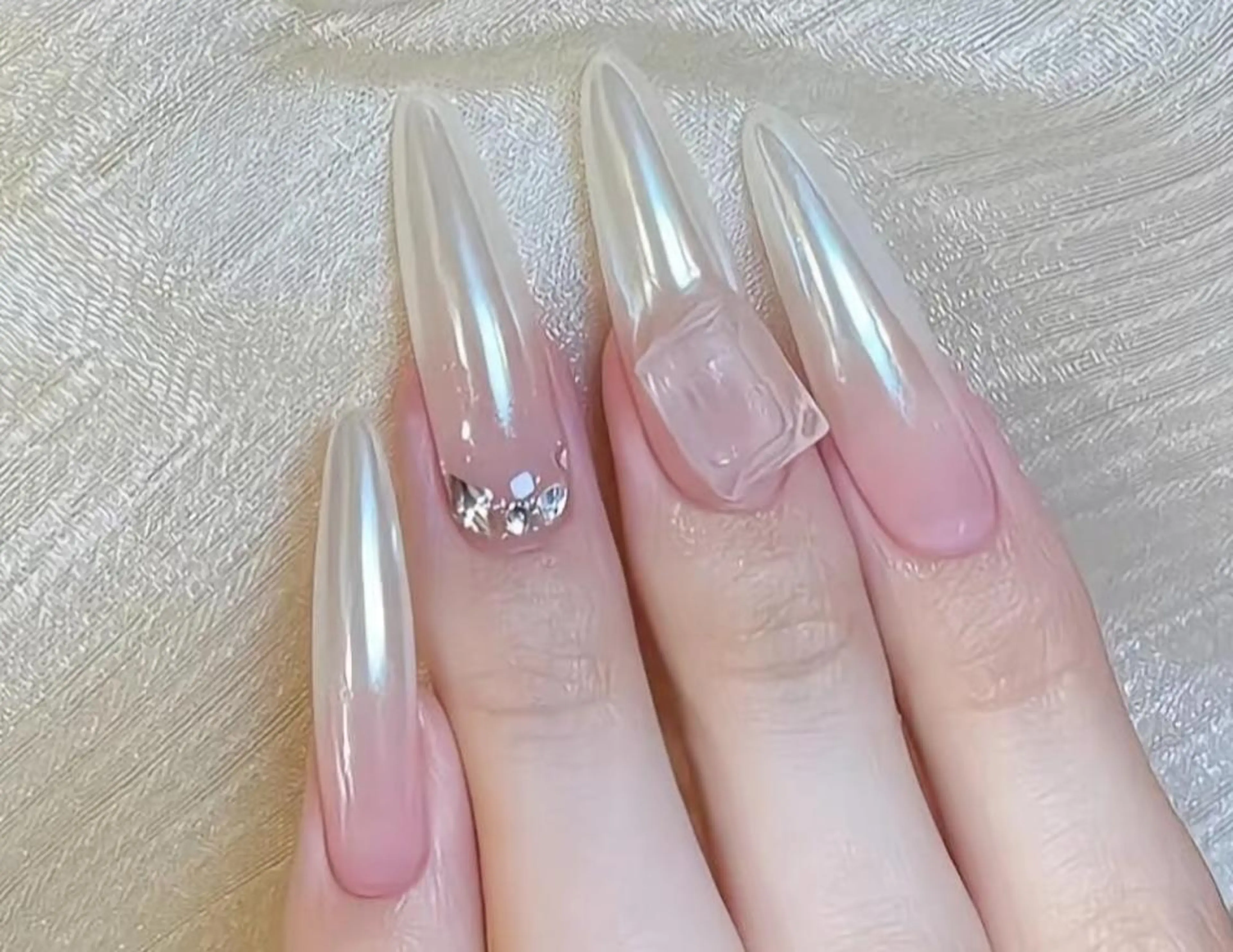 💙チップ長さだし💙オローラー/ミラーワンカラーの写真