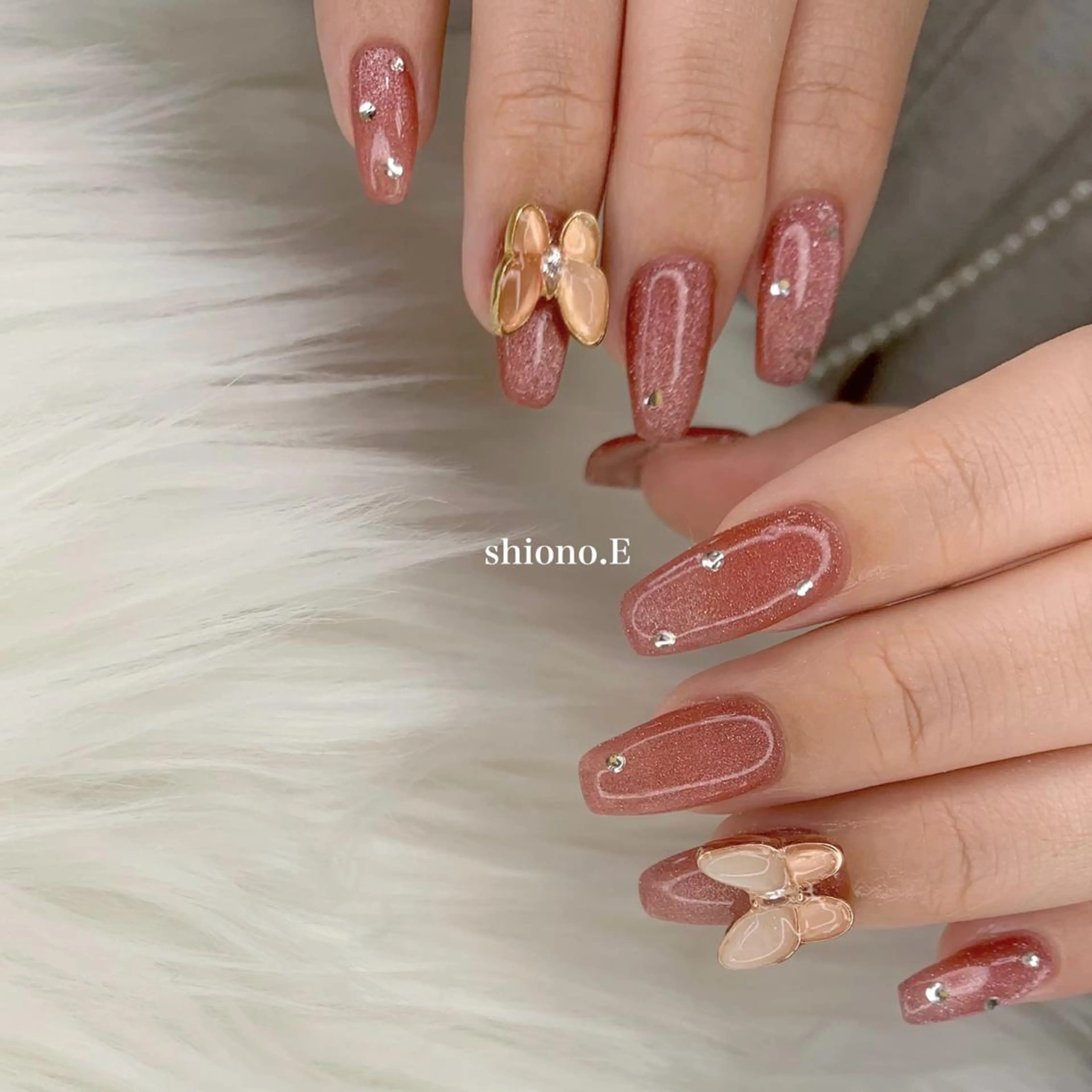 ロング カラー ネイル マグネットネイル be-cares beauty(豊川店のネイルデザイン