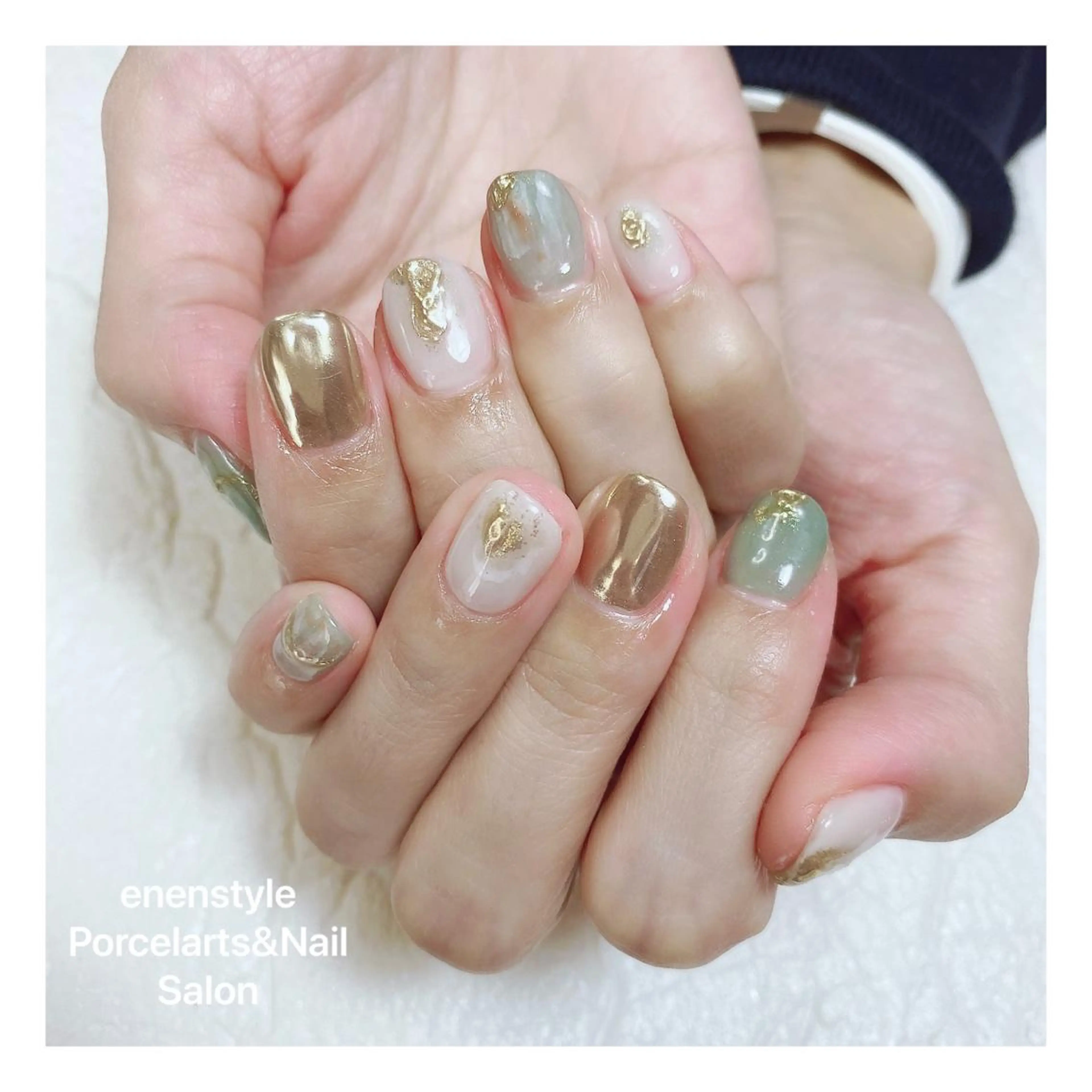 ショート ネイル ハンドネイル 👑enen style👑のネイルデザイン