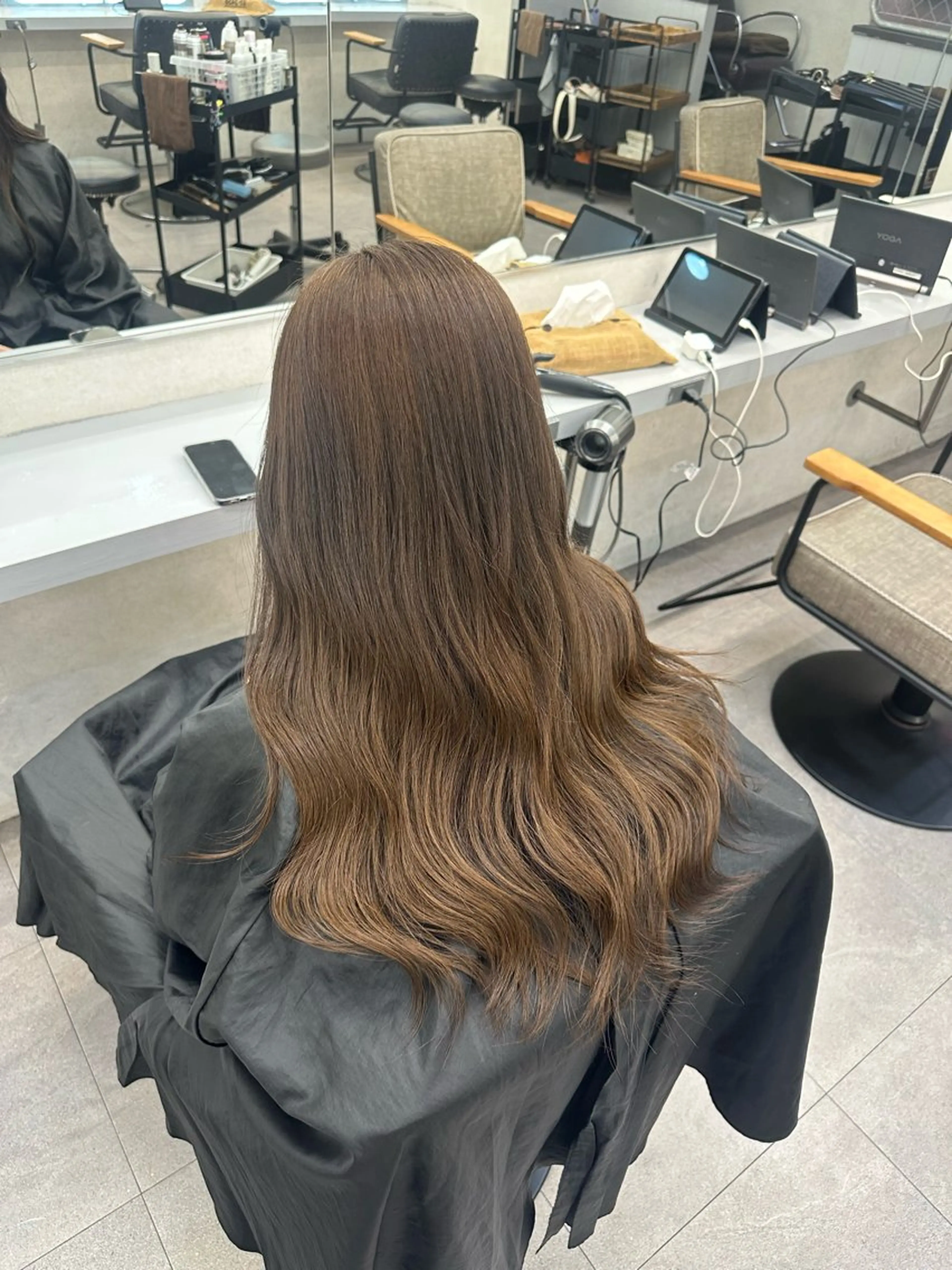 🛼カット+ヘアカラーの写真