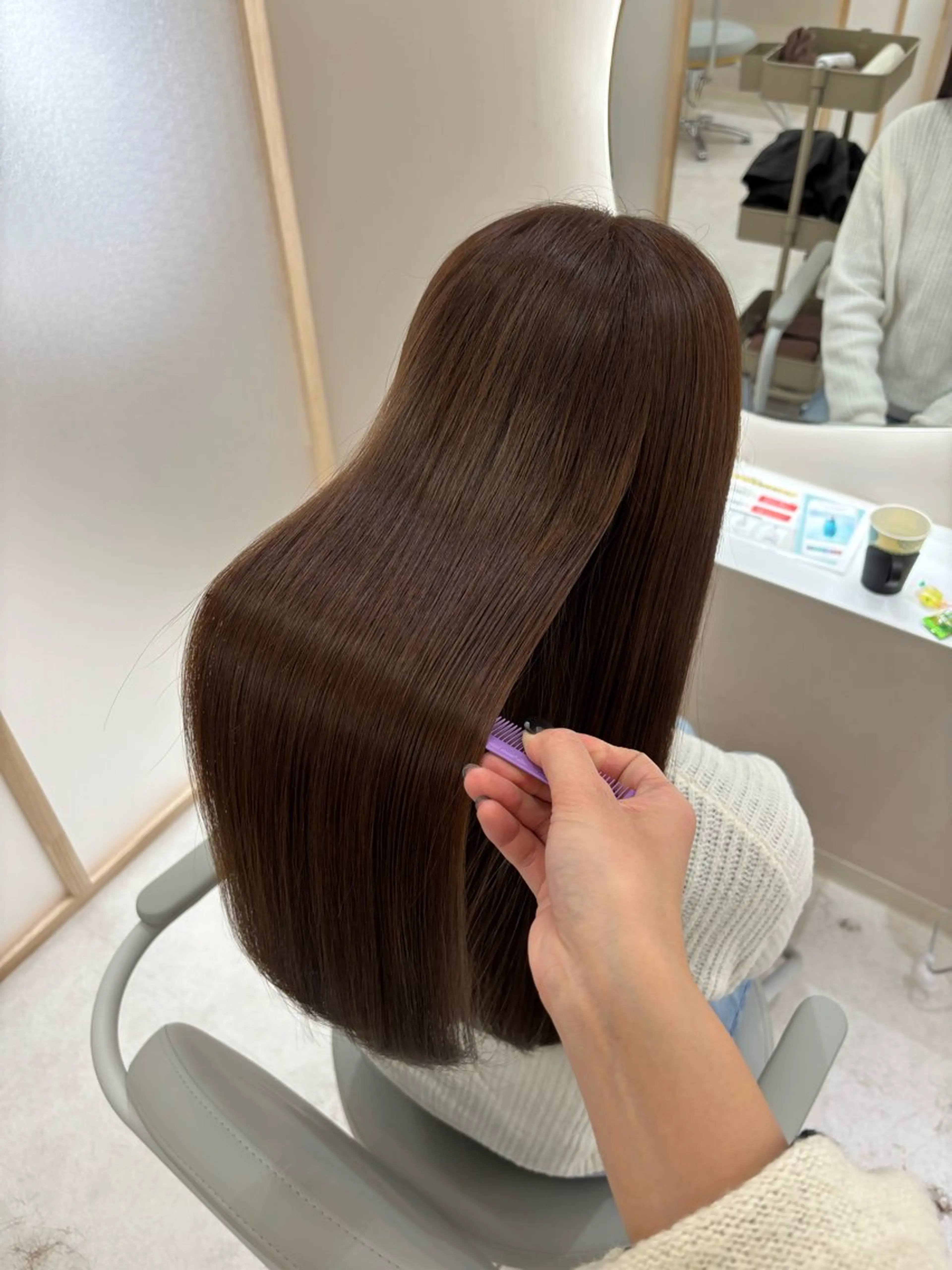 ロング カラー ベージュカラー ヘアカラー Momoka / 髪質改善のヘアスタイル