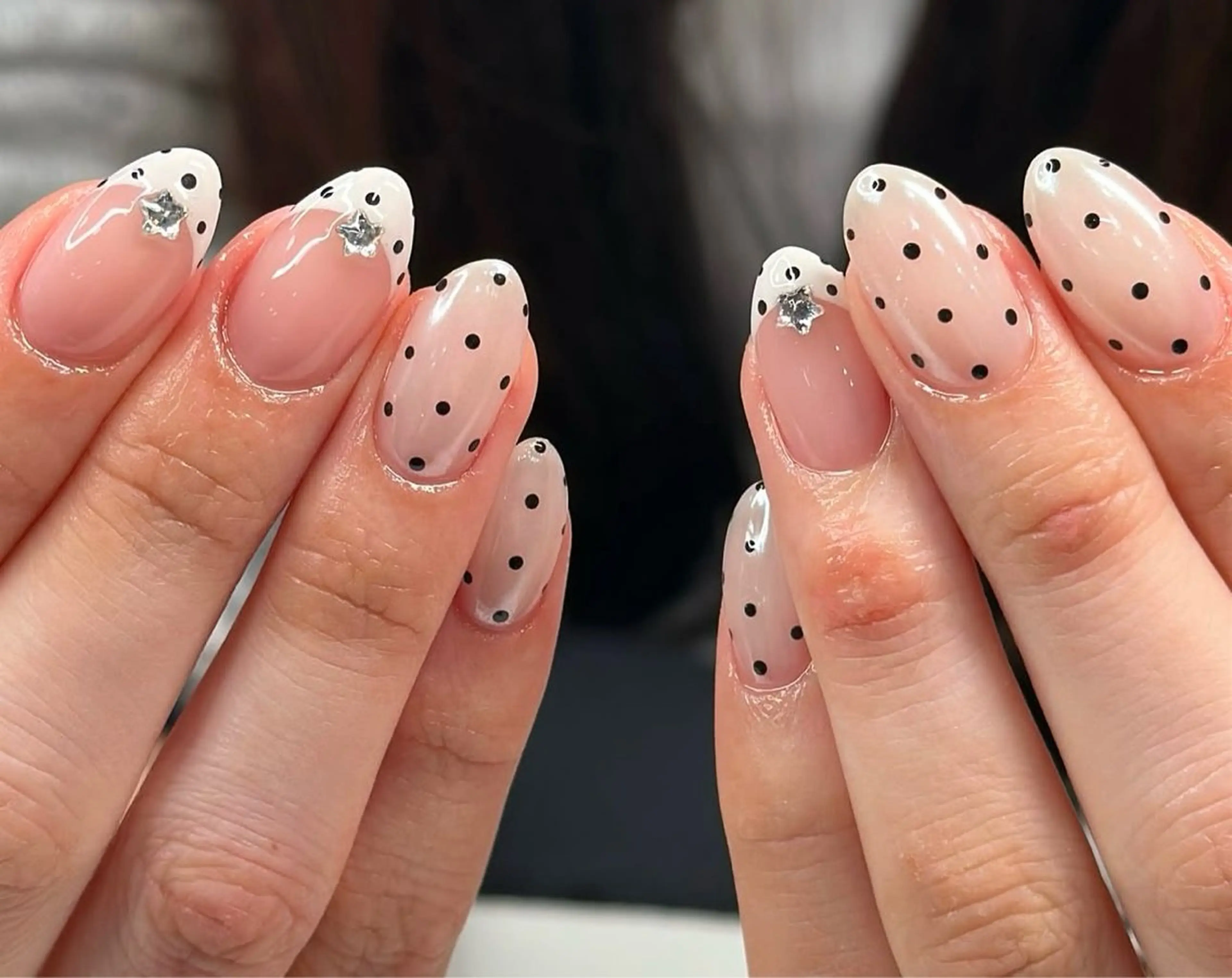 ネイル フレンチネイル ジェルネイル マグネットネイル 持ち込み ニュアンスネイル ハンドネイル Na minのネイルデザイン