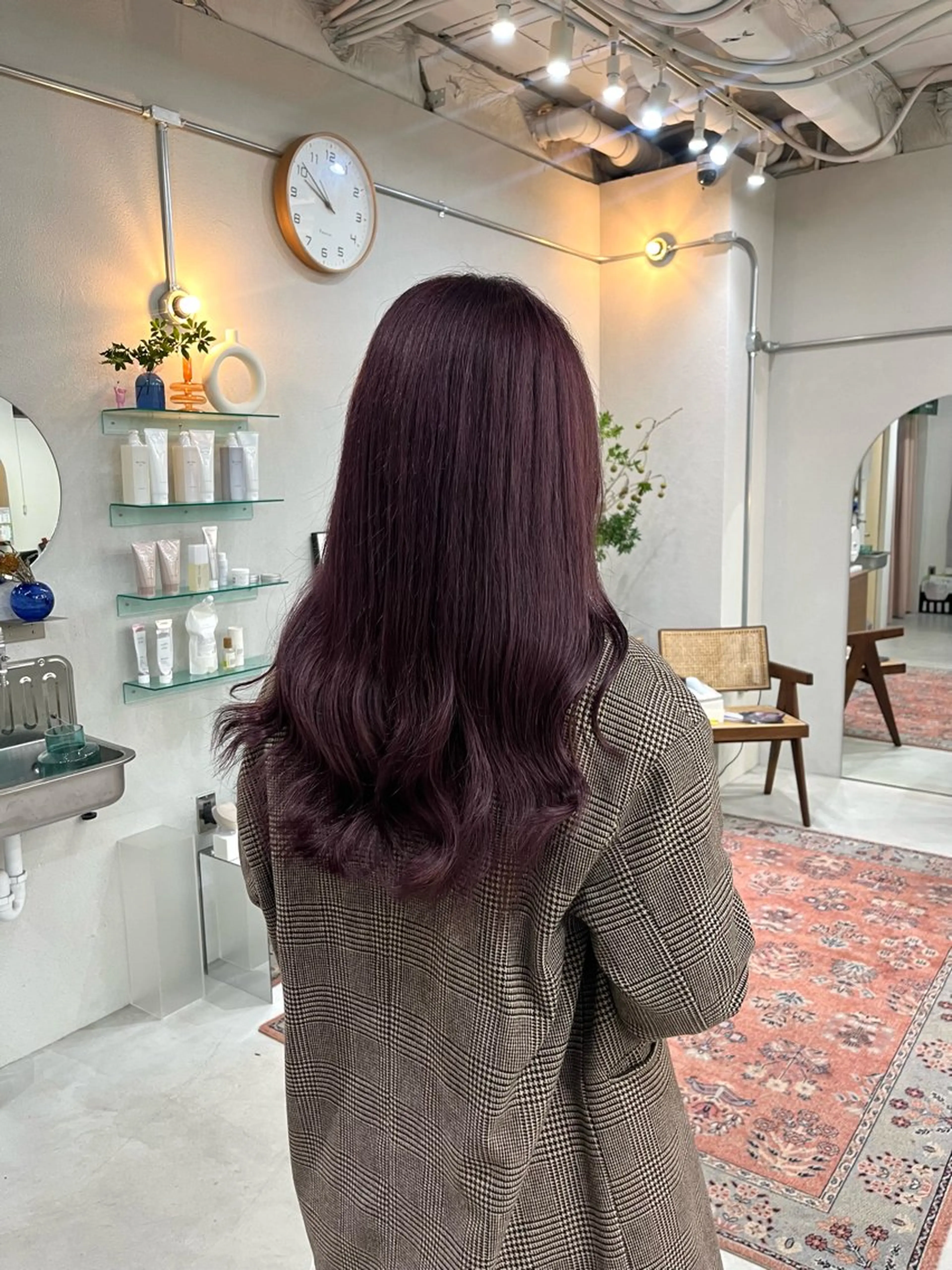 カラー ブリーチ ラベンダーカラー ピンクカラー ピンクラベンダー chika/艶カラー /似合わせカラーのヘアスタイル