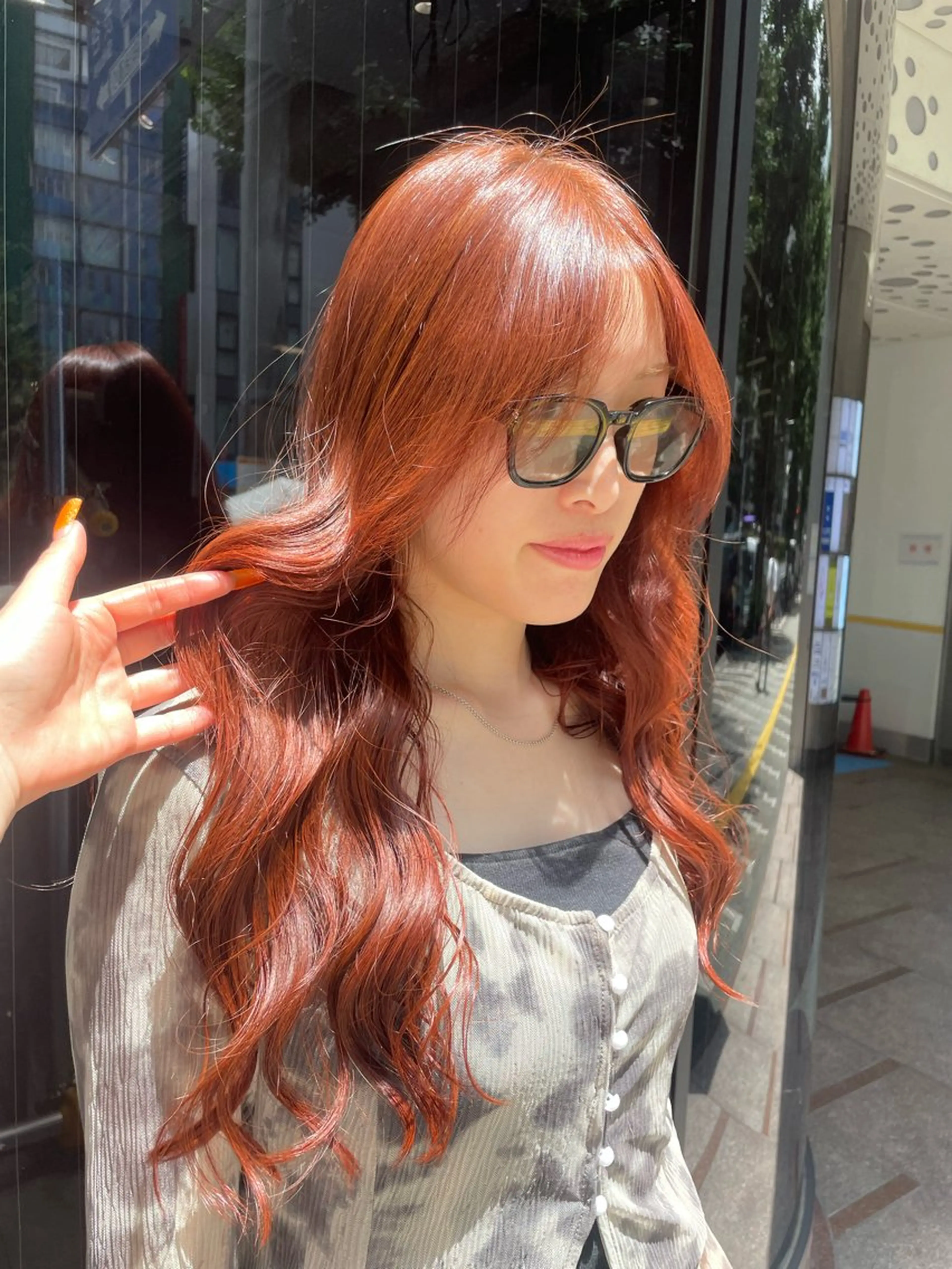 ロング カラー カット ヘアカラー トリートメント 菜々🫧新宿 透明感ケアブリーチのヘアスタイル