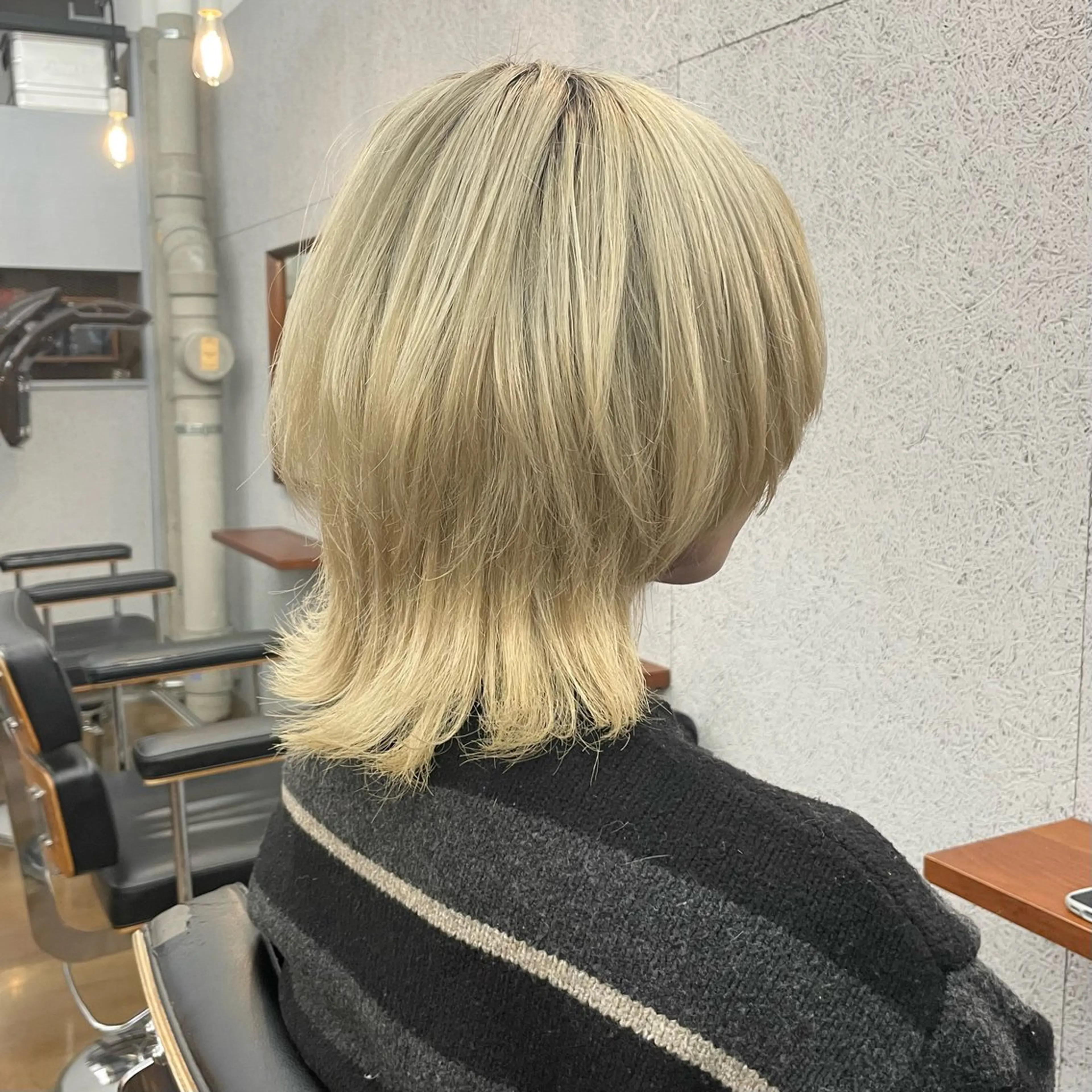 ミディアム カラー メンズ メンズウルフカット ブロンド ボブ ウルフカット ウルフボブ ✂︎ウルフ・ショート ✂︎MIKUNIのヘアスタイル