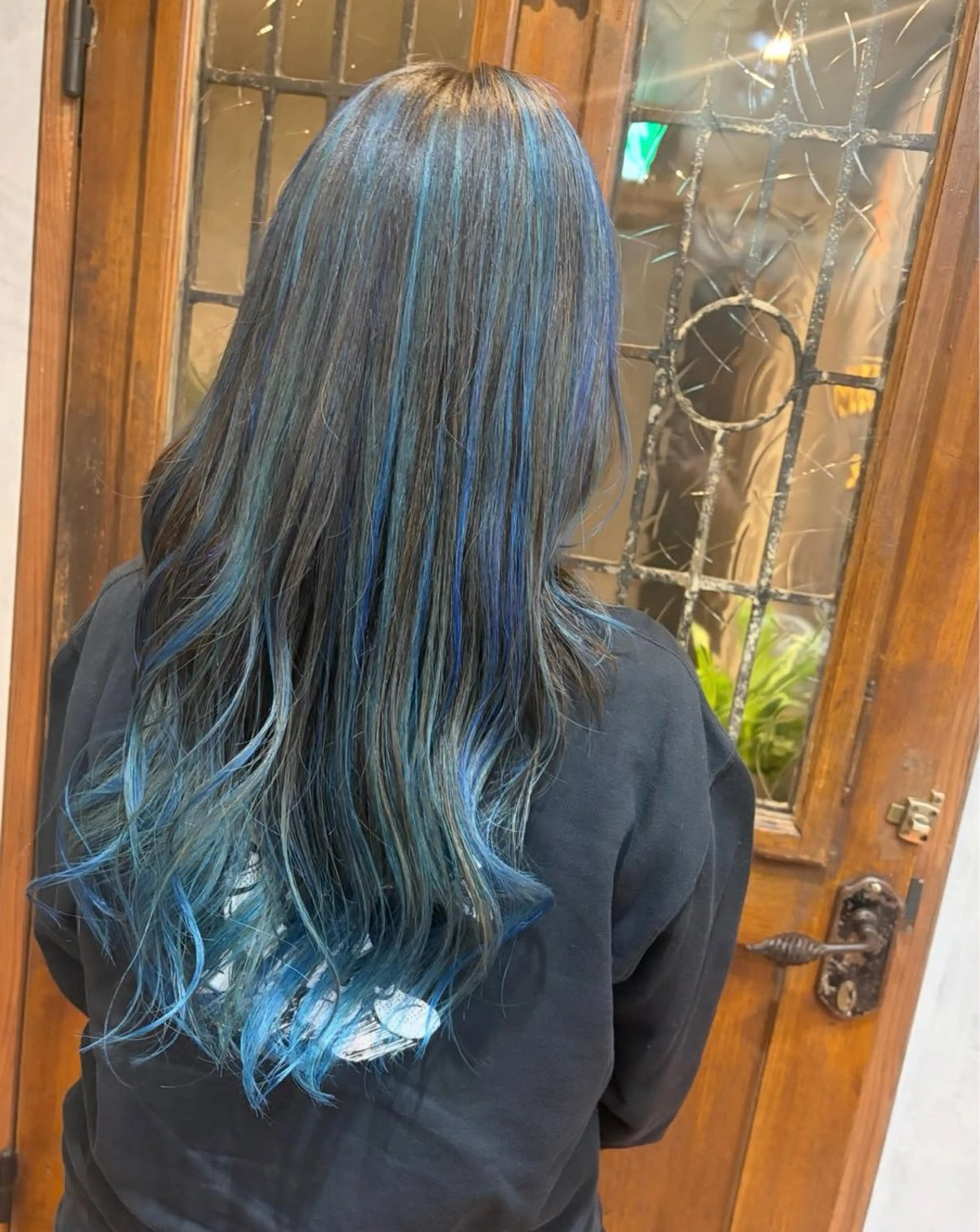 ロング カラー ヘアアレンジ 烏山 達也のヘアスタイル