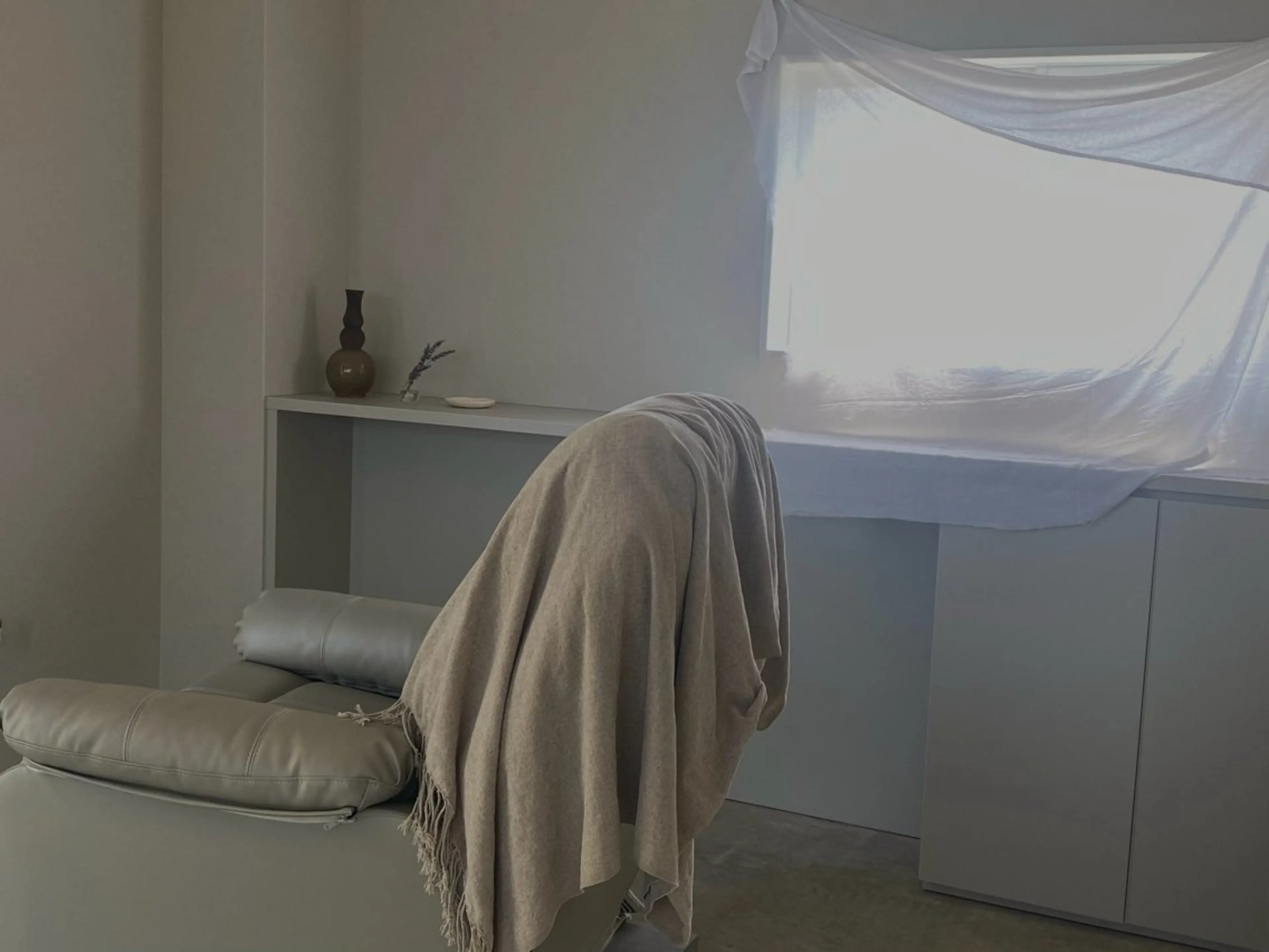 NUE eyeの眉毛・アイブロウイメージ