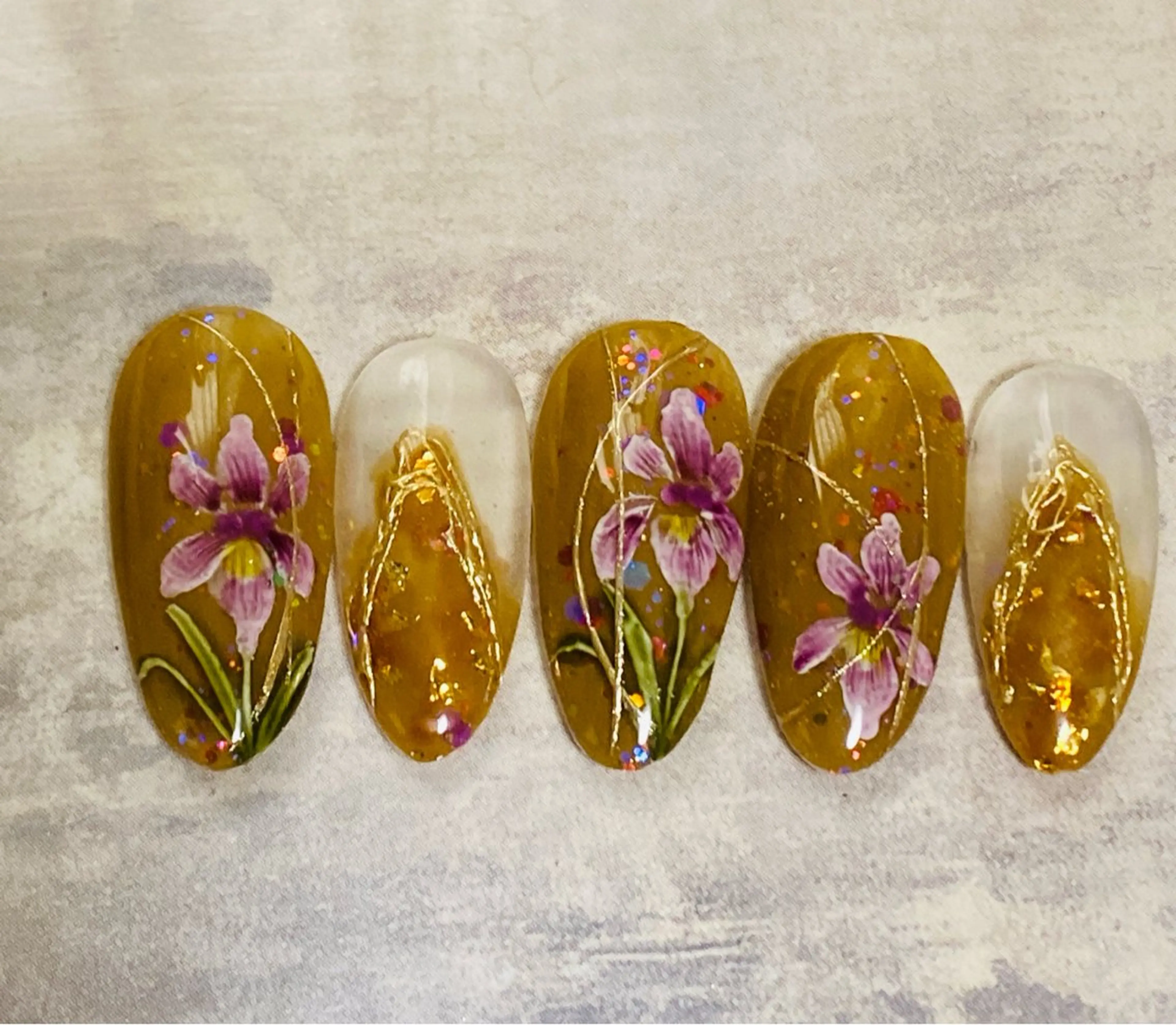 ネイル フラワーネイル 自宅ネイルサロン ♦️nuance♦️のネイルデザイン