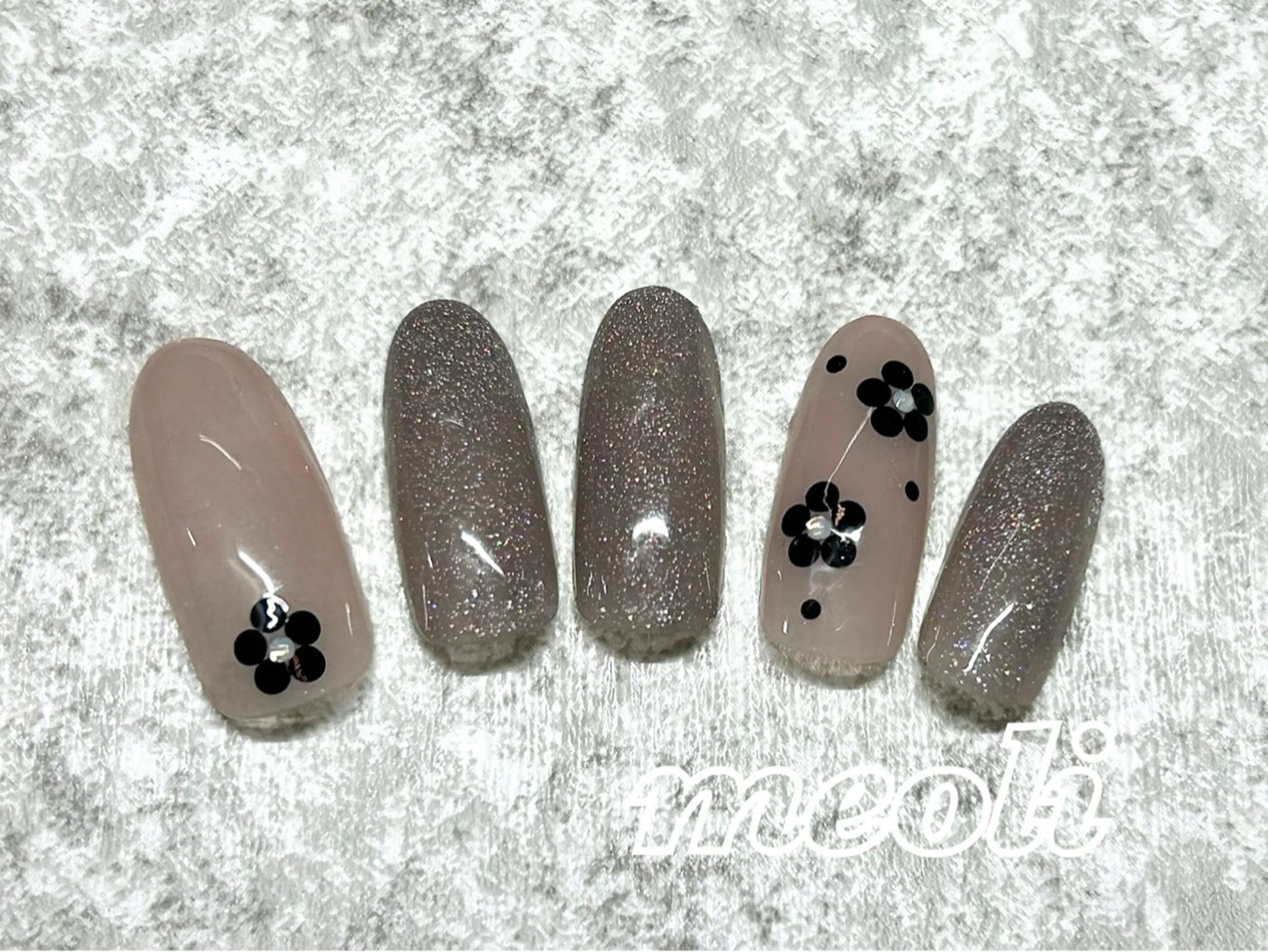 ネイル ハンドネイル nail salon meoli　アヤのネイルデザイン