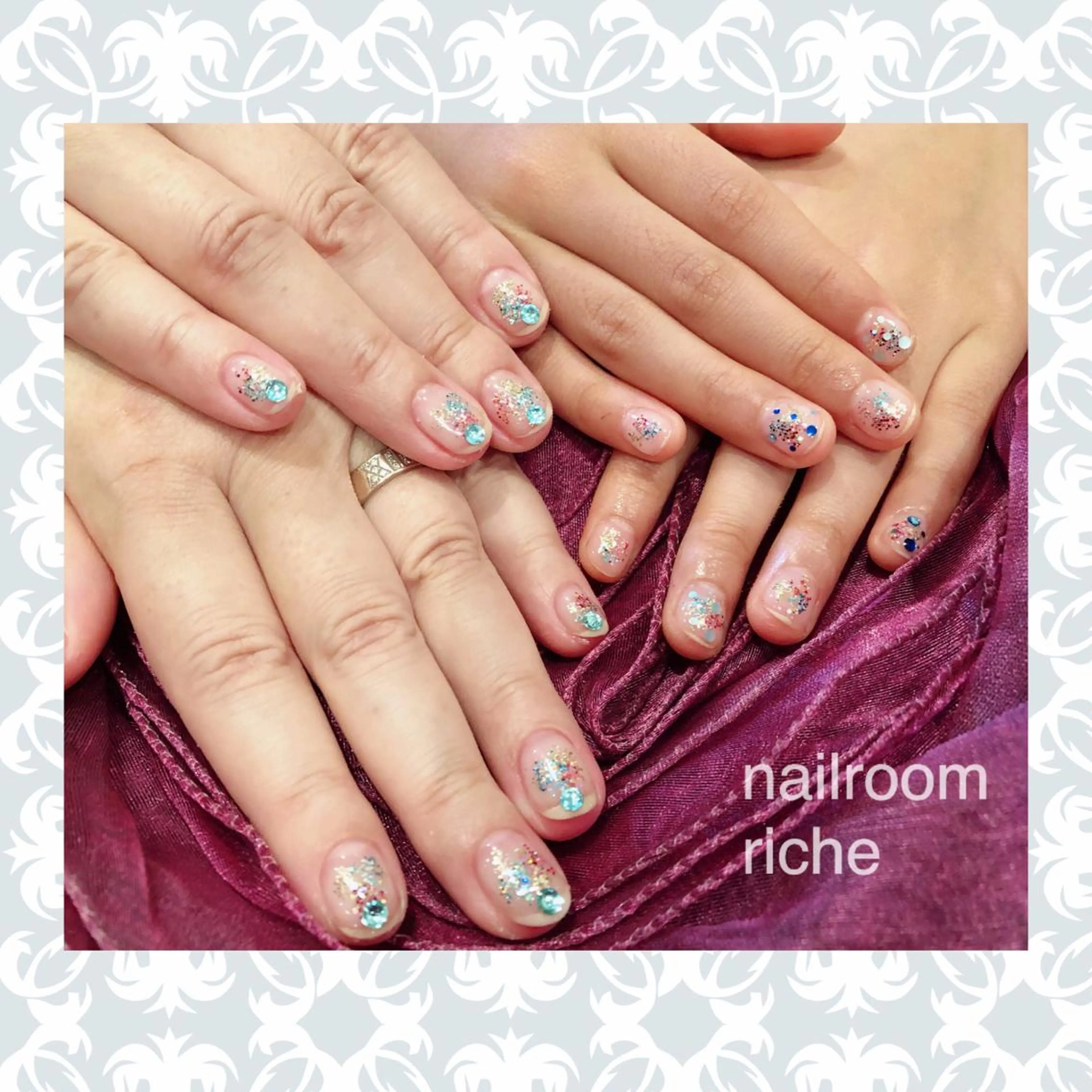 ネイル おそろいネイル nailroom richeのネイルデザイン