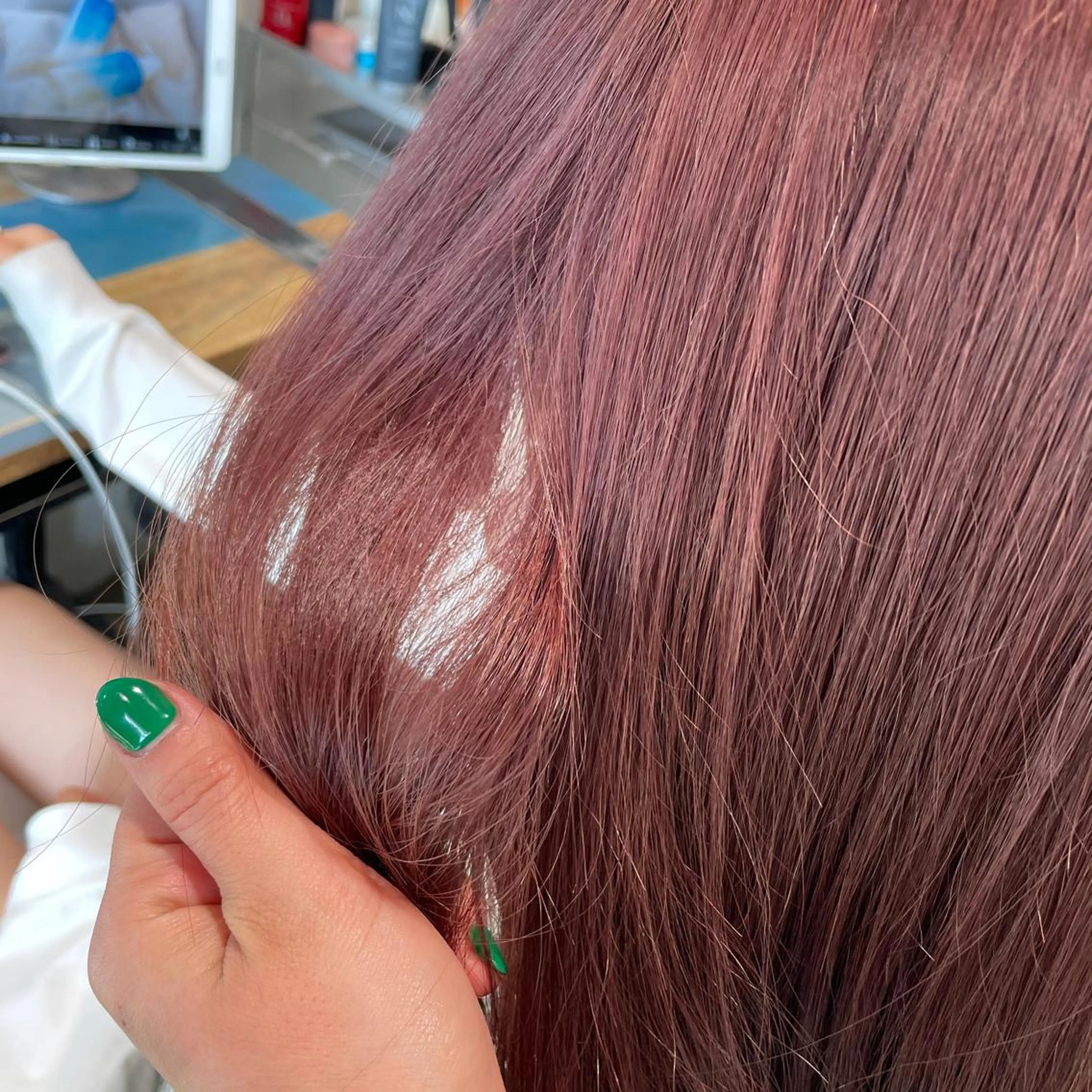 ロング カラー ヘアアレンジ ラベンダーカラー ピンクカラー ピンクラベンダー 【柔らか透明感✨/ 似合せ前髪】大石葉月のヘアスタイル