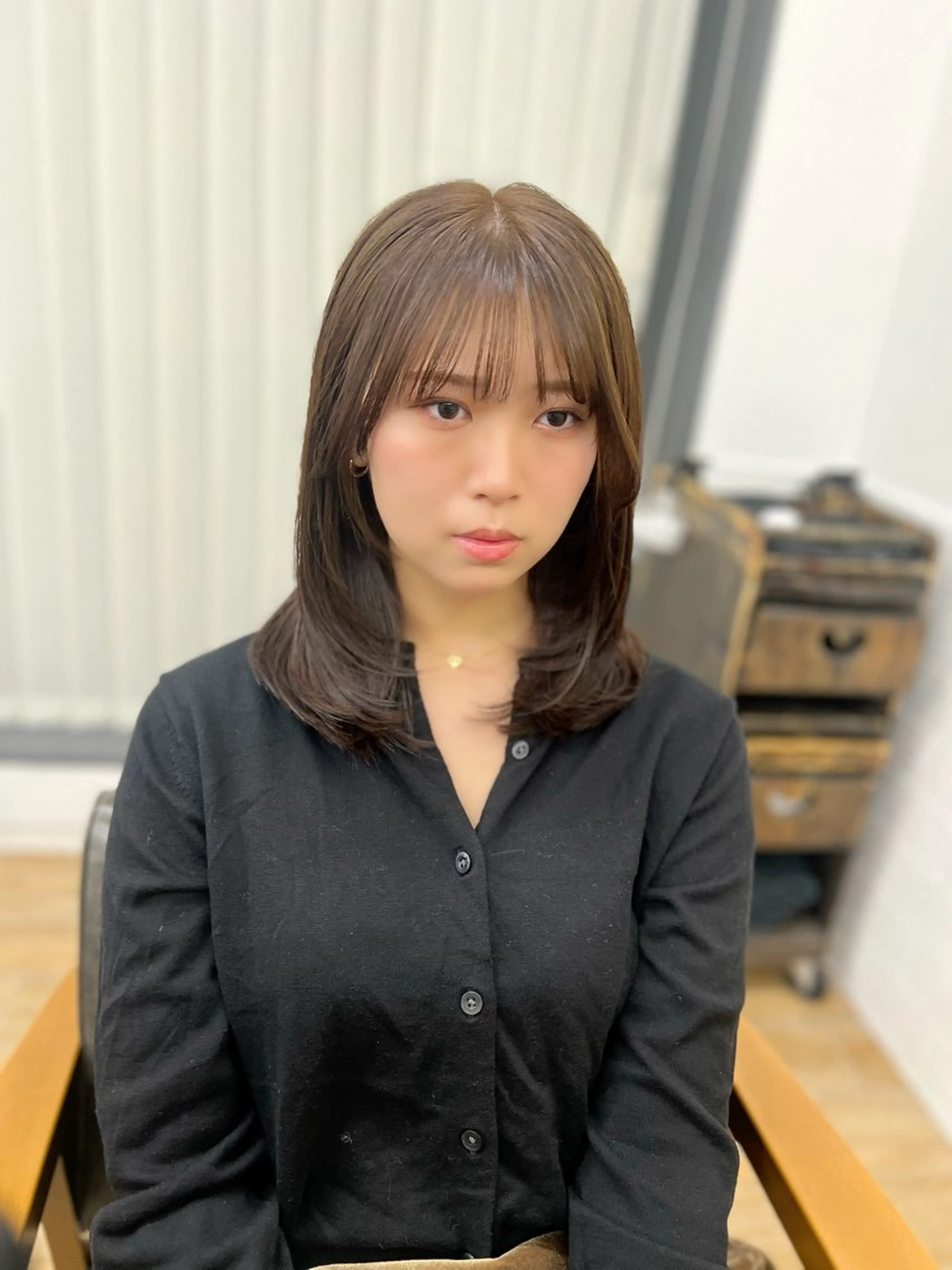 ミディアム カラー パーマ ヘアアレンジ メンズ キッズ レイヤーカット 🌿透け感カラーのヘアスタイル