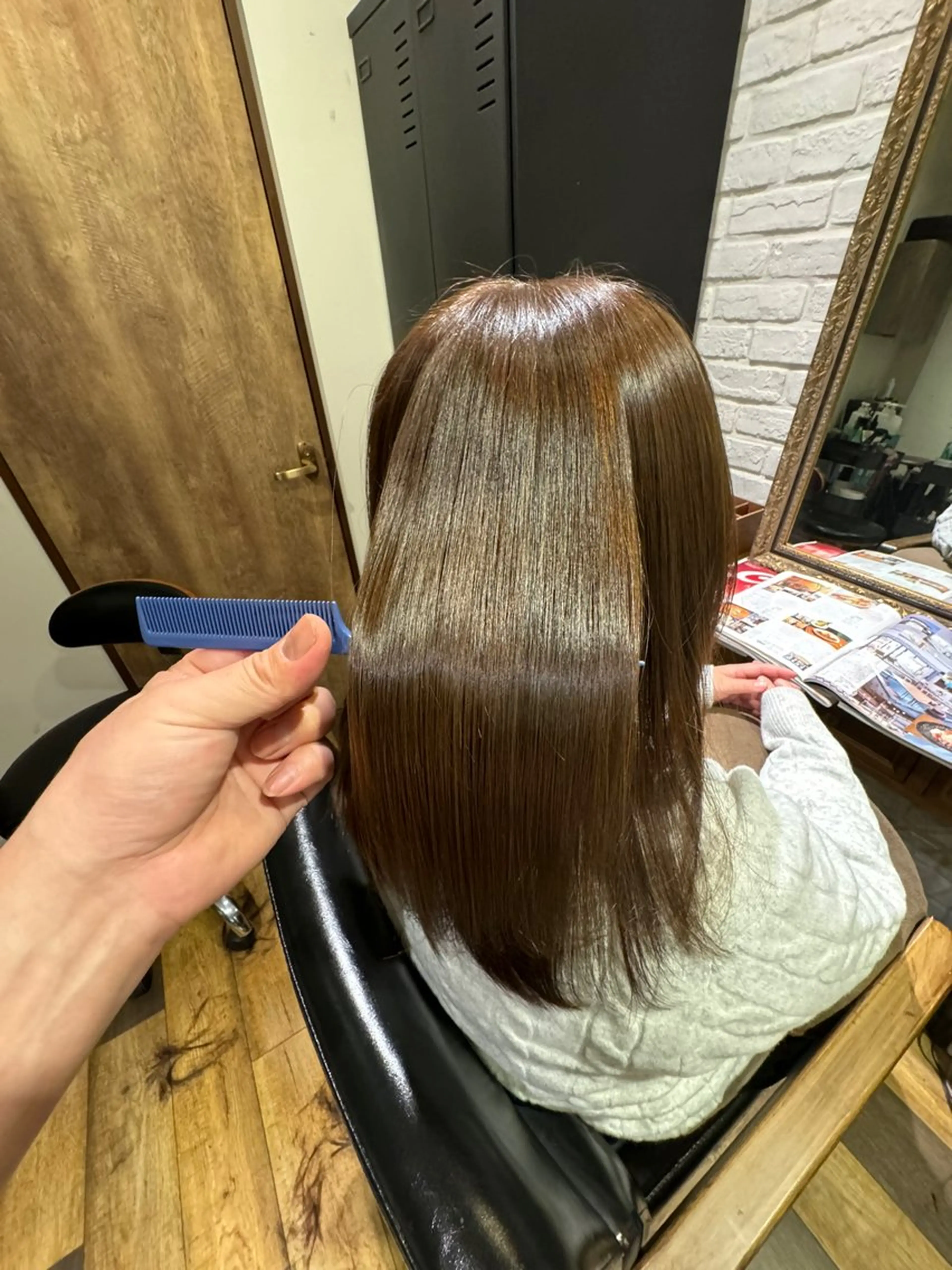 セミロング ヘアカラー トリートメント 富岡 俊行のヘアスタイル
