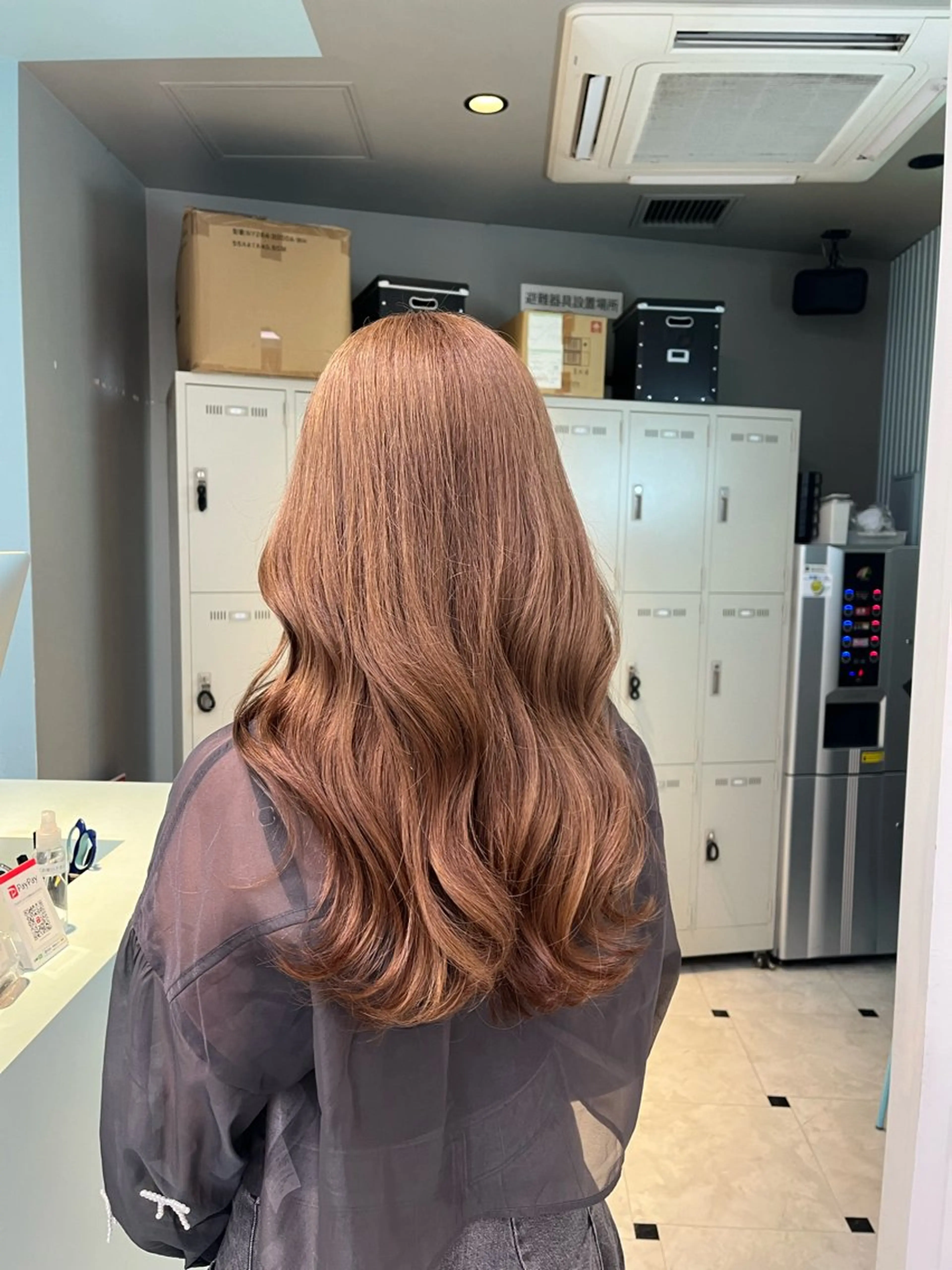 セミロング カラー ヘアカラー トリートメント ブリーチカラー 🩵MIZUKIのヘアスタイル