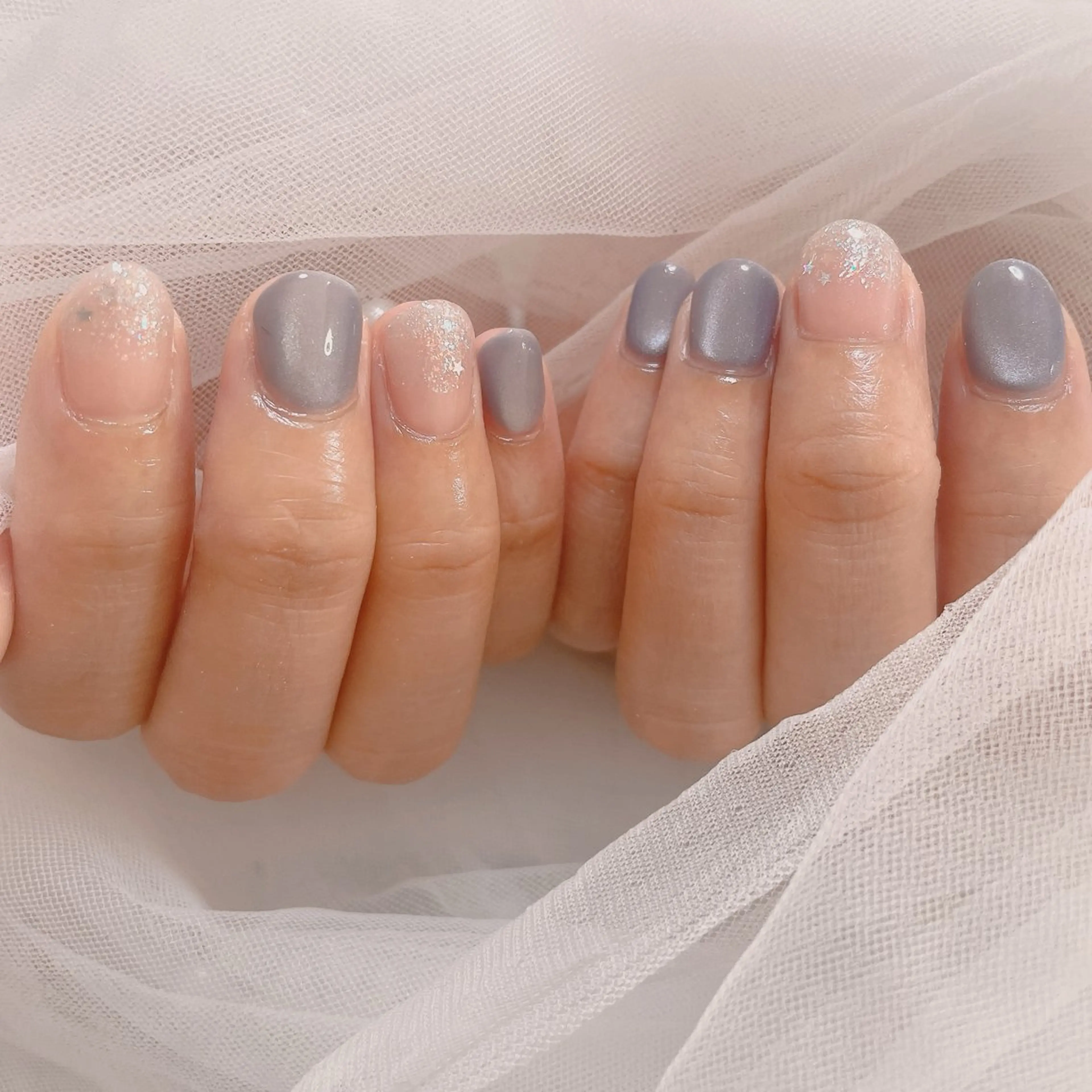 ネイル ブルー ラメ(グリッター) マグネットネイル ハンドネイル ネイルサロン なっちゃん(古千谷)のネイルデザイン