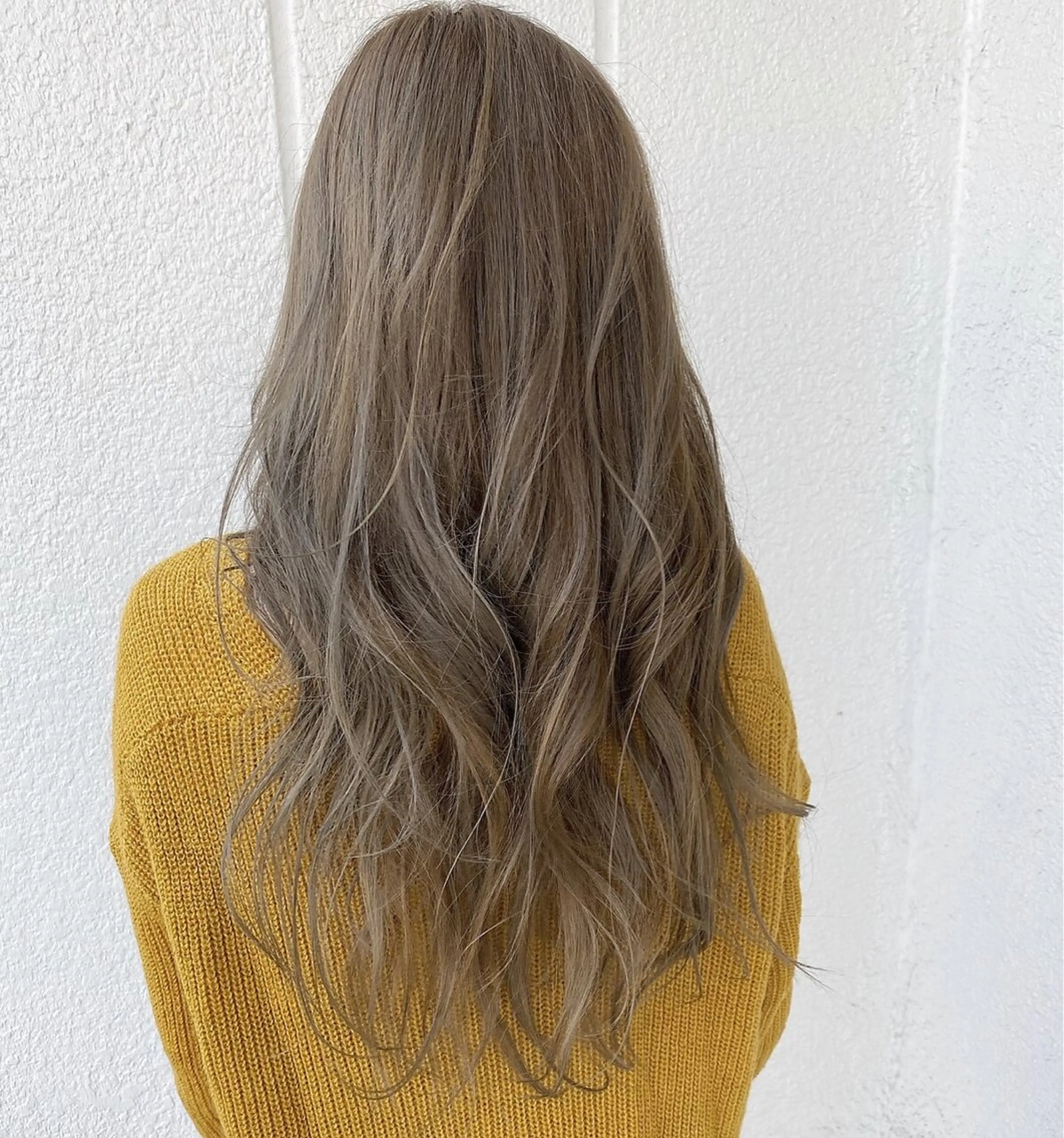 ロング カラー エヌプランツ 和泉府中のヘアスタイル