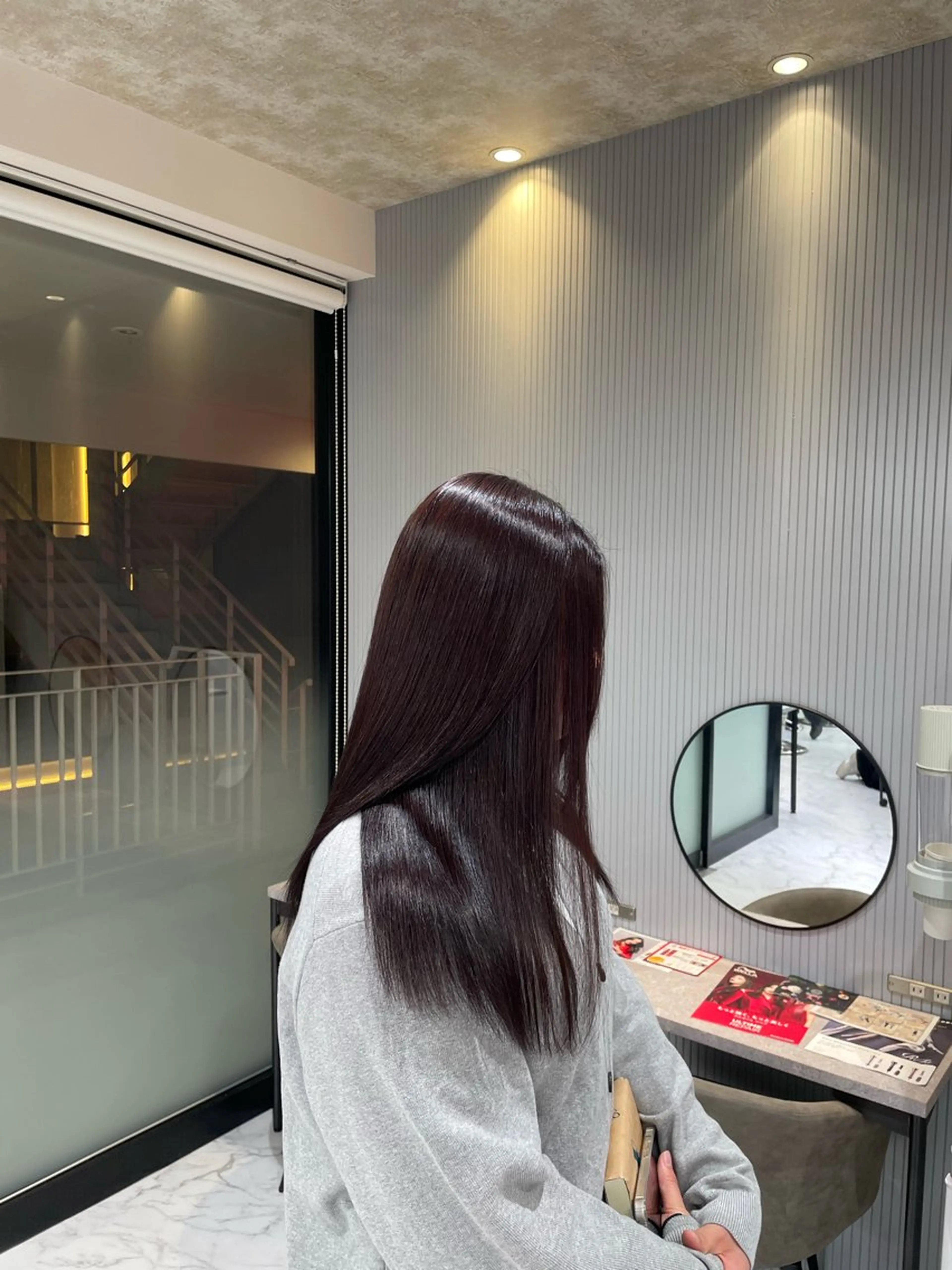 ロング RAF Sakuraのヘアスタイル