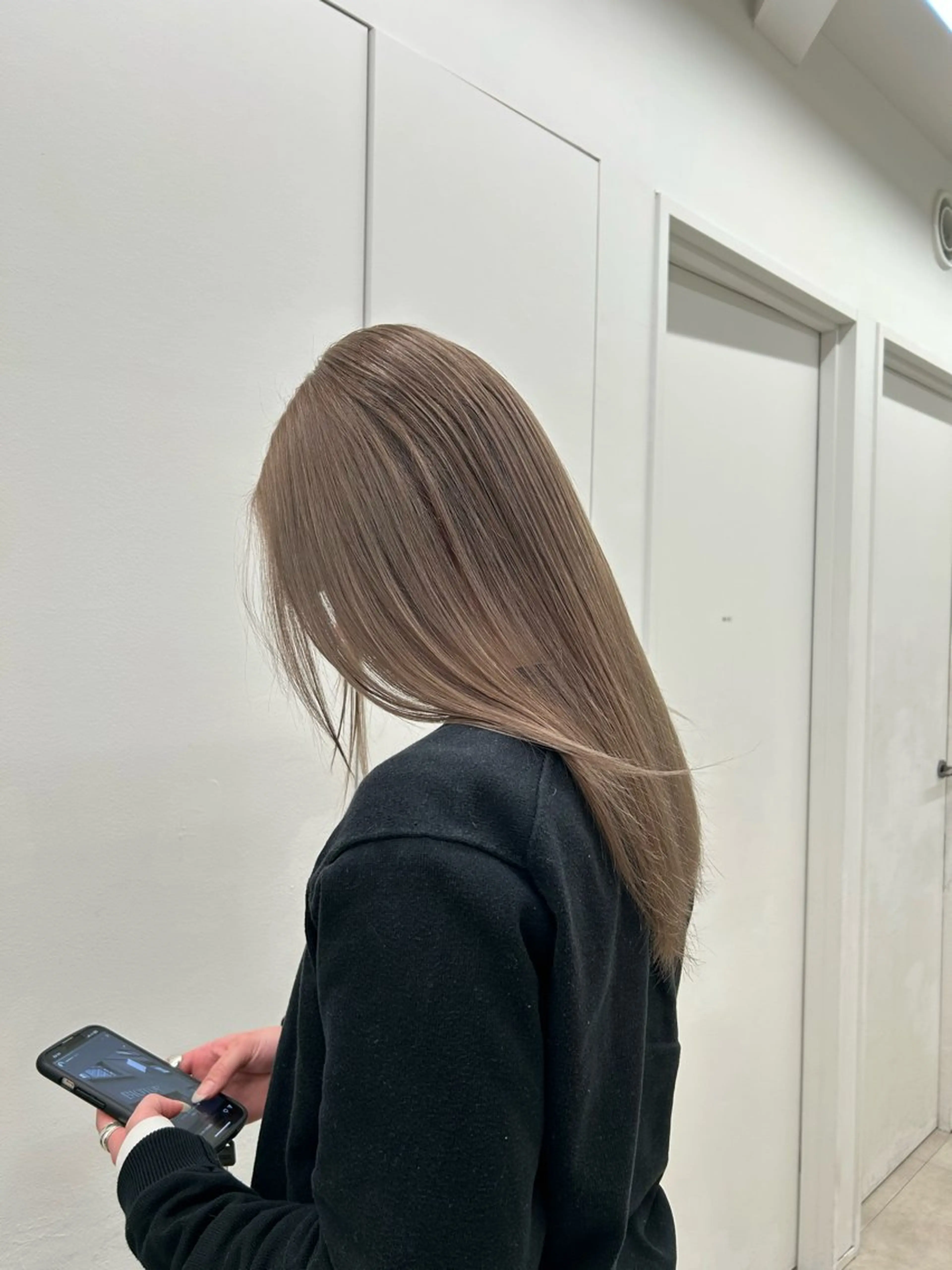 カラー ヘアカラー ショートカット/ ベージュ/moekaのヘアスタイル