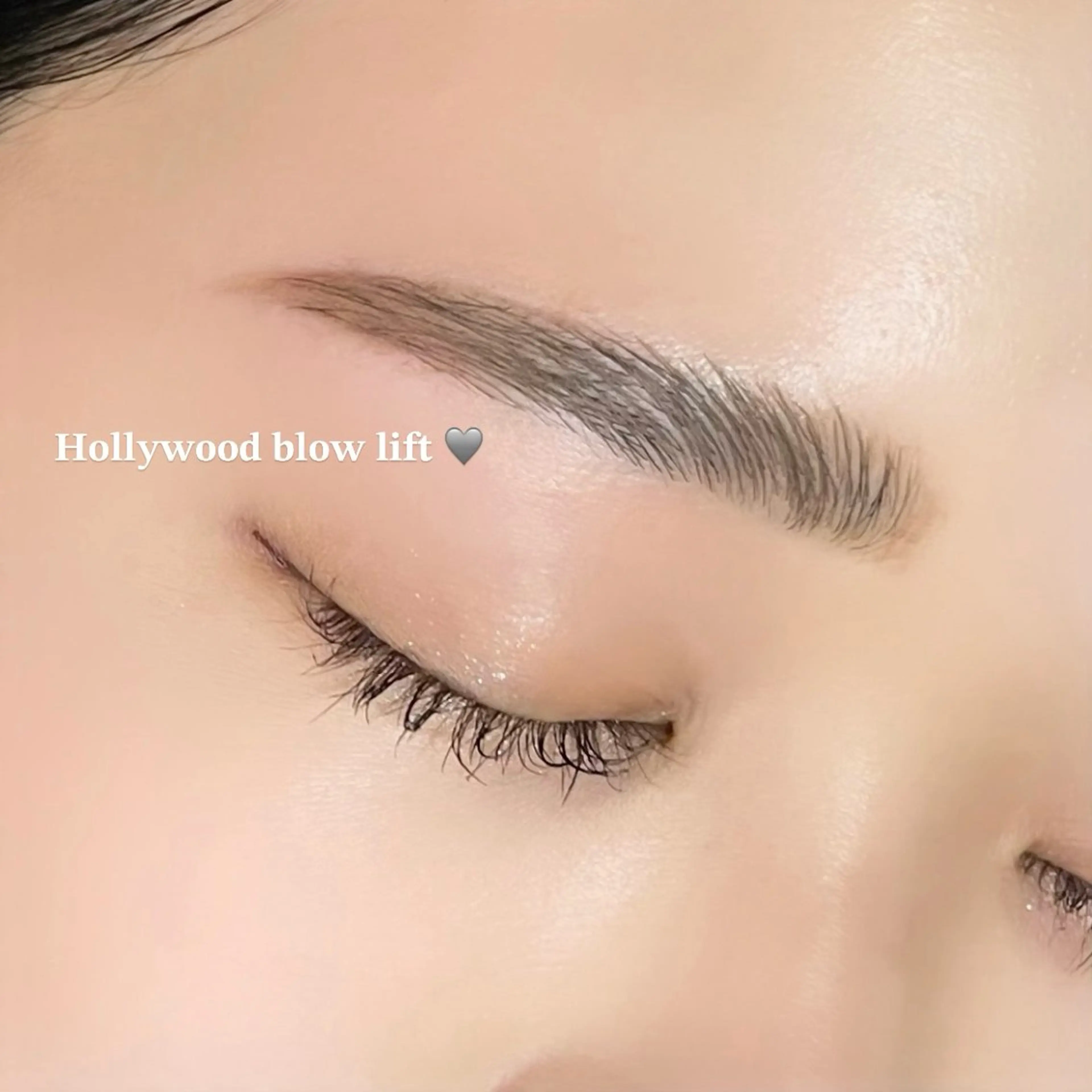 アイブロウ 石田 唯里音のマツエク・マツパデザイン