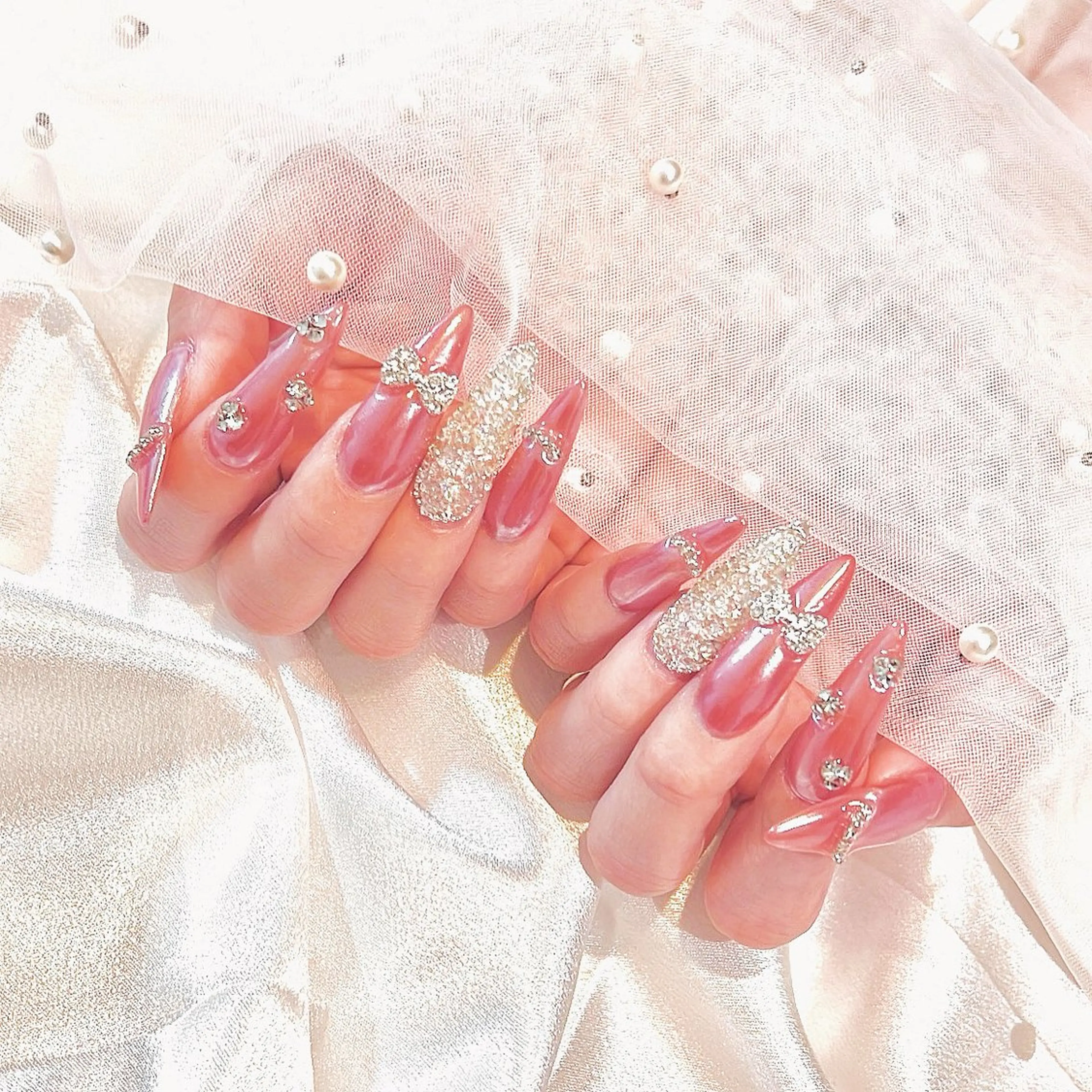 ネイル キラキラネイル ピンク ハンドネイル Chun Nailのネイルデザイン