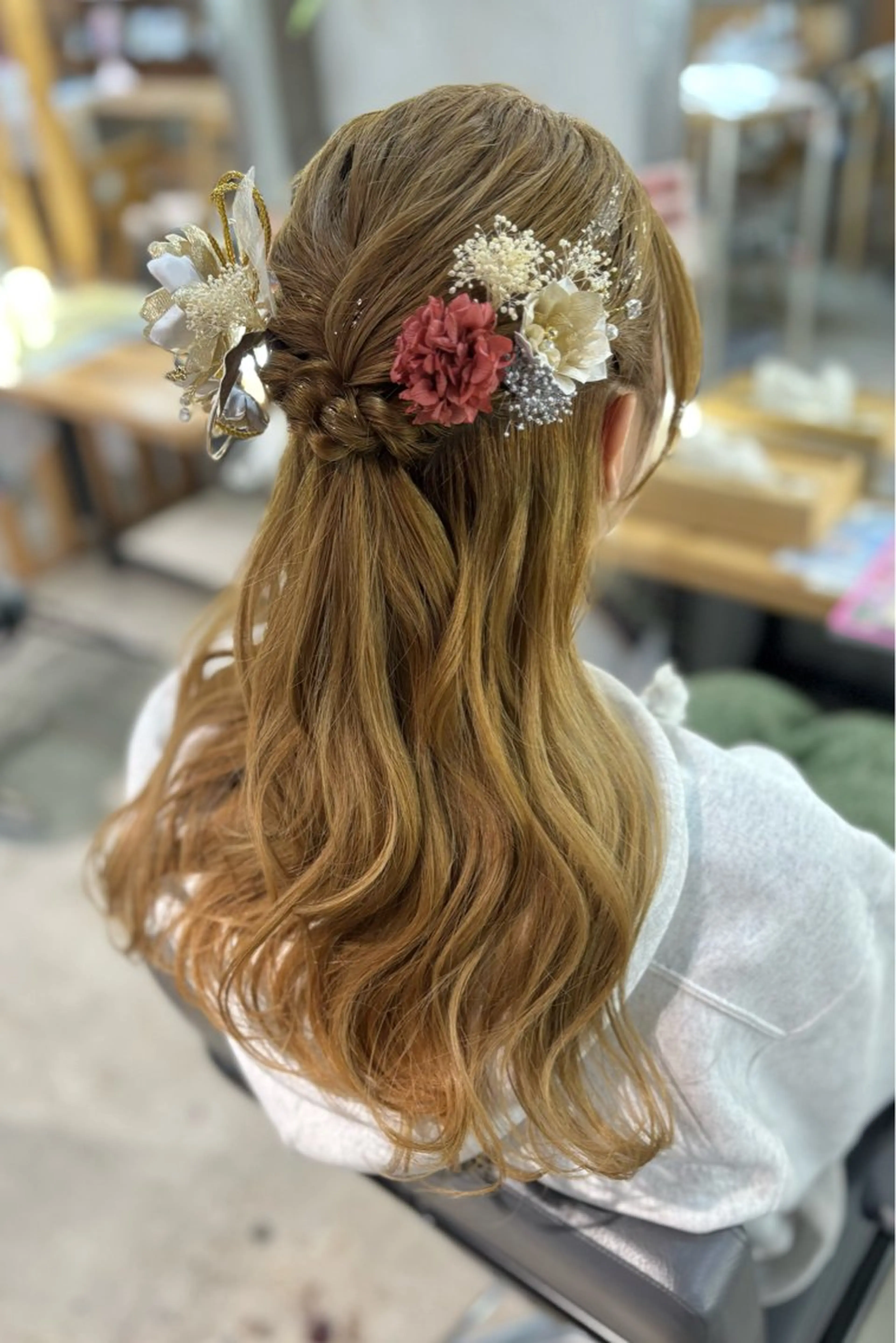 ロング ヘアアレンジ 菊地 紗矢のヘアスタイル